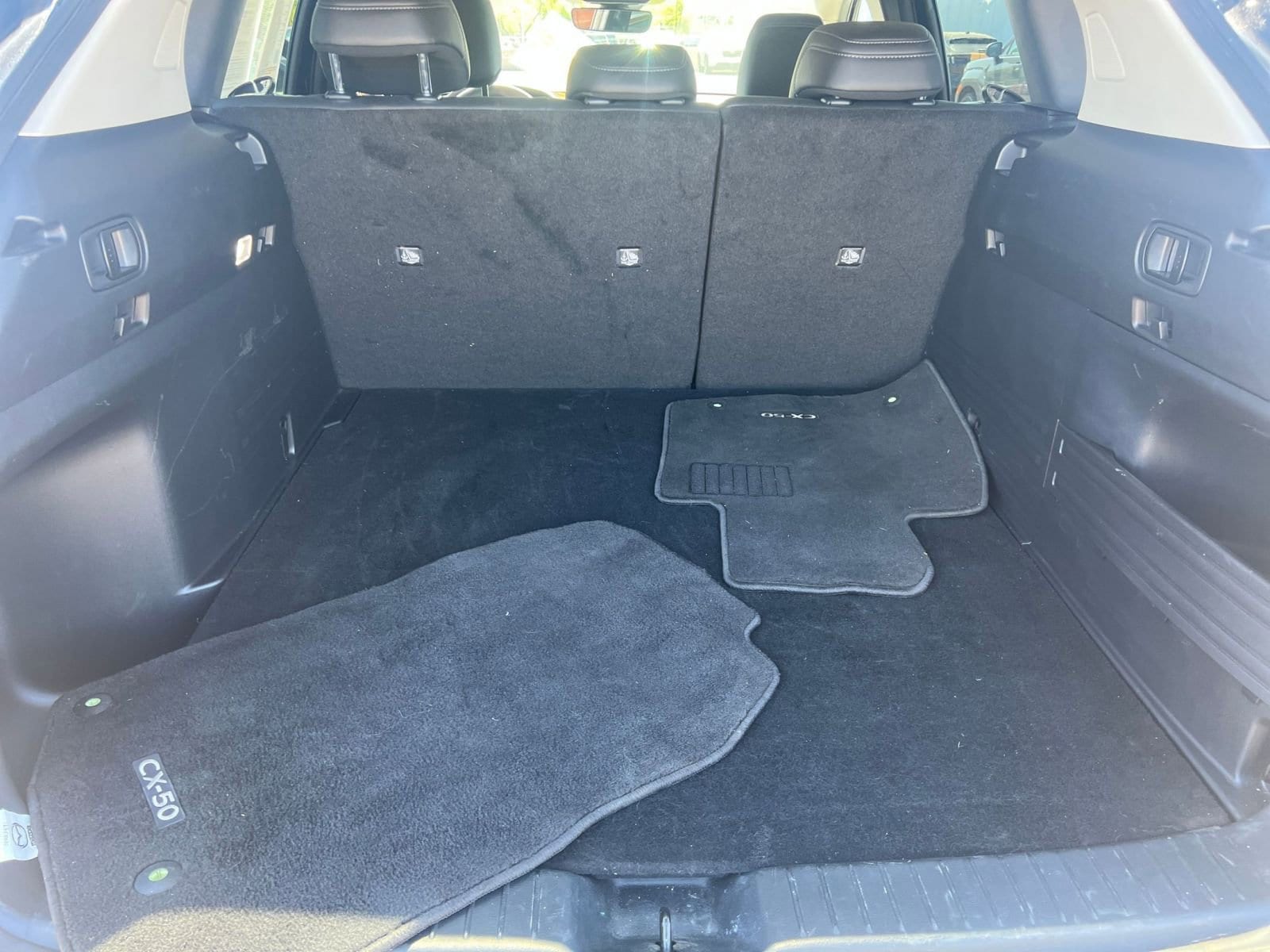 Thumbnail: 2025 Mazda CX-50 - 33