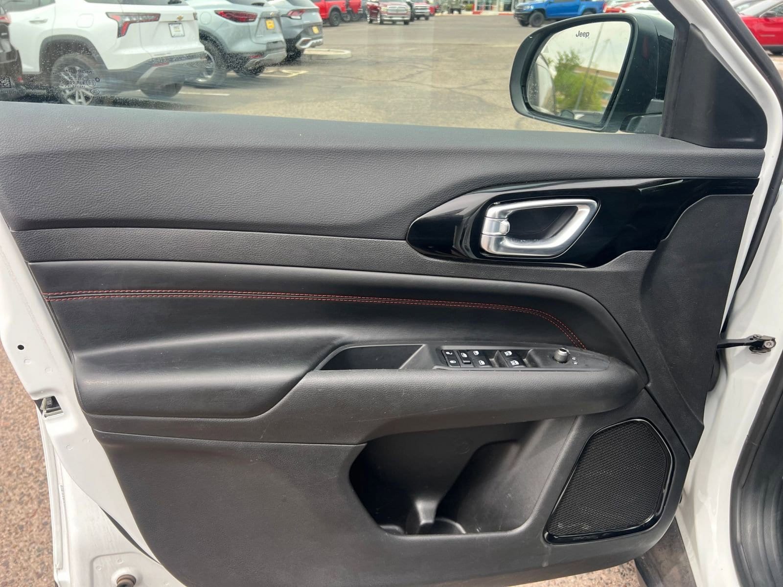 Thumbnail: 2025 Jeep Compass - 18