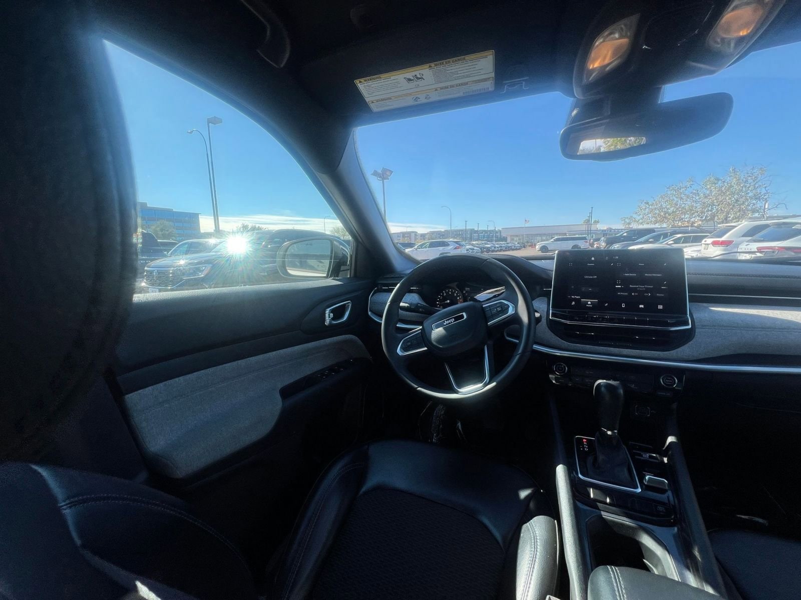 Thumbnail: 2023 Jeep Compass - 34