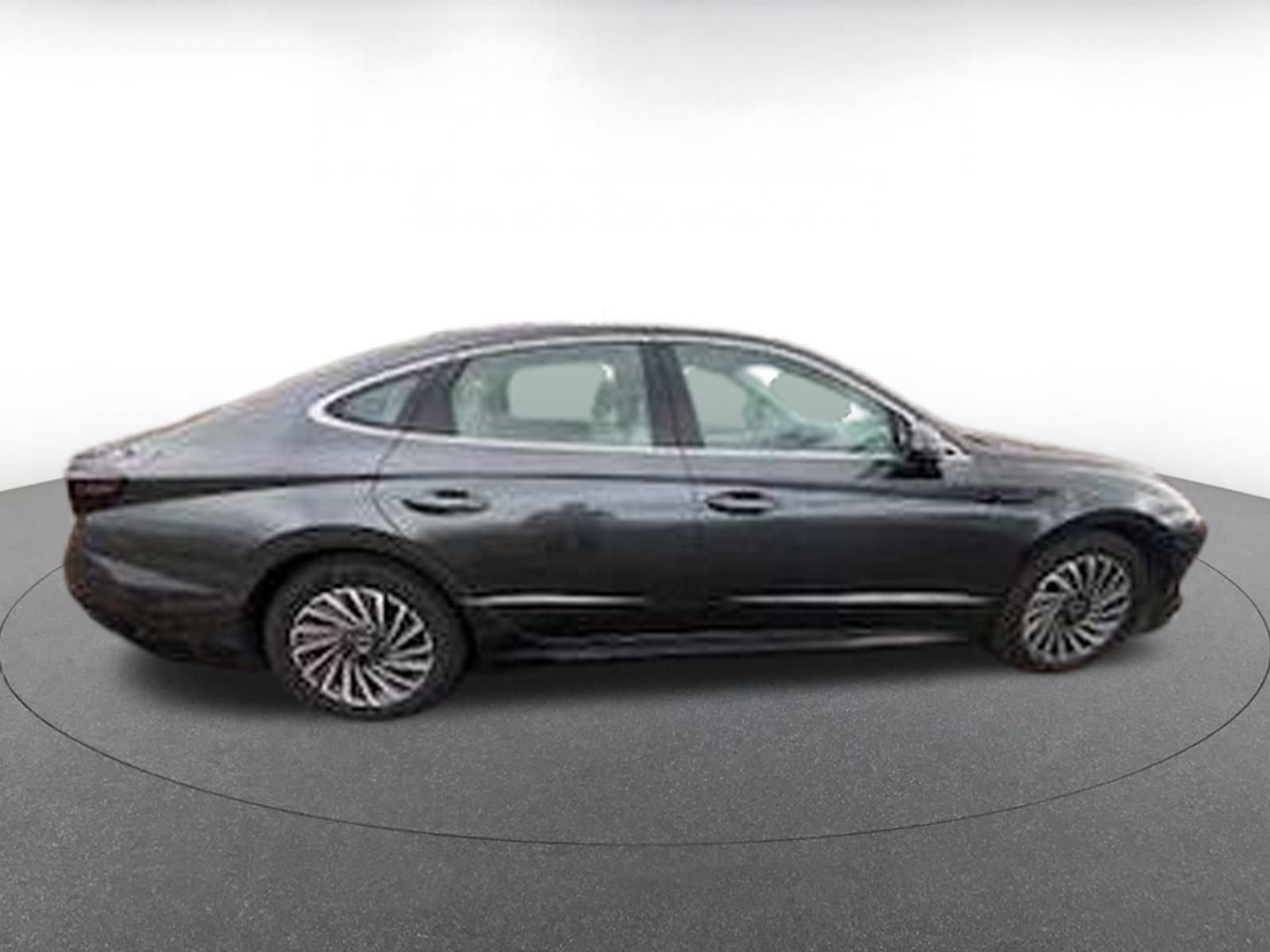 Thumbnail: 2025 Hyundai Sonata - 9