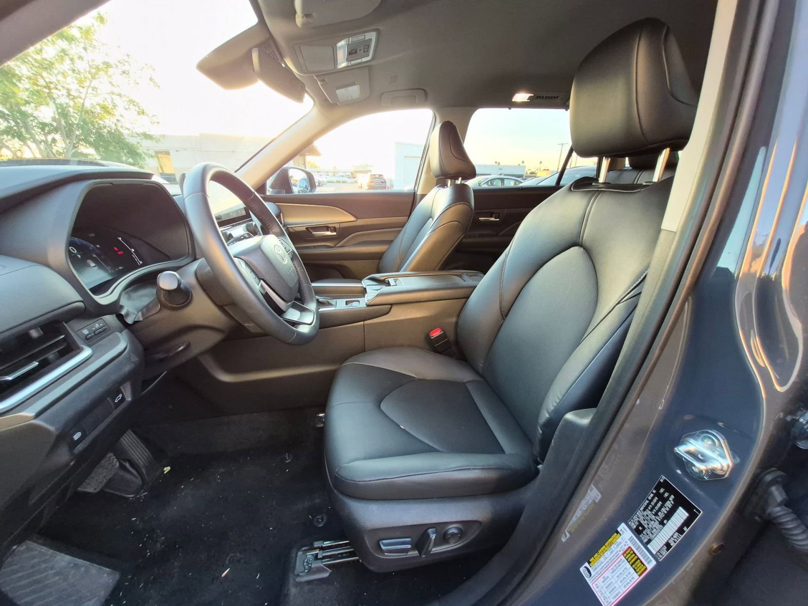 Thumbnail: 2025 Toyota Grand Highlander - 11