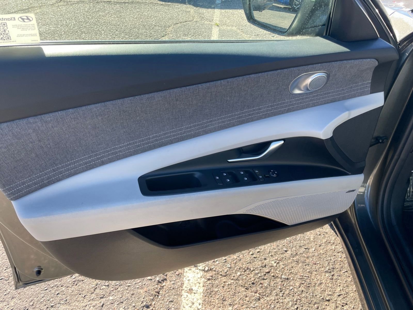 Thumbnail: 2025 Hyundai Elantra - 20