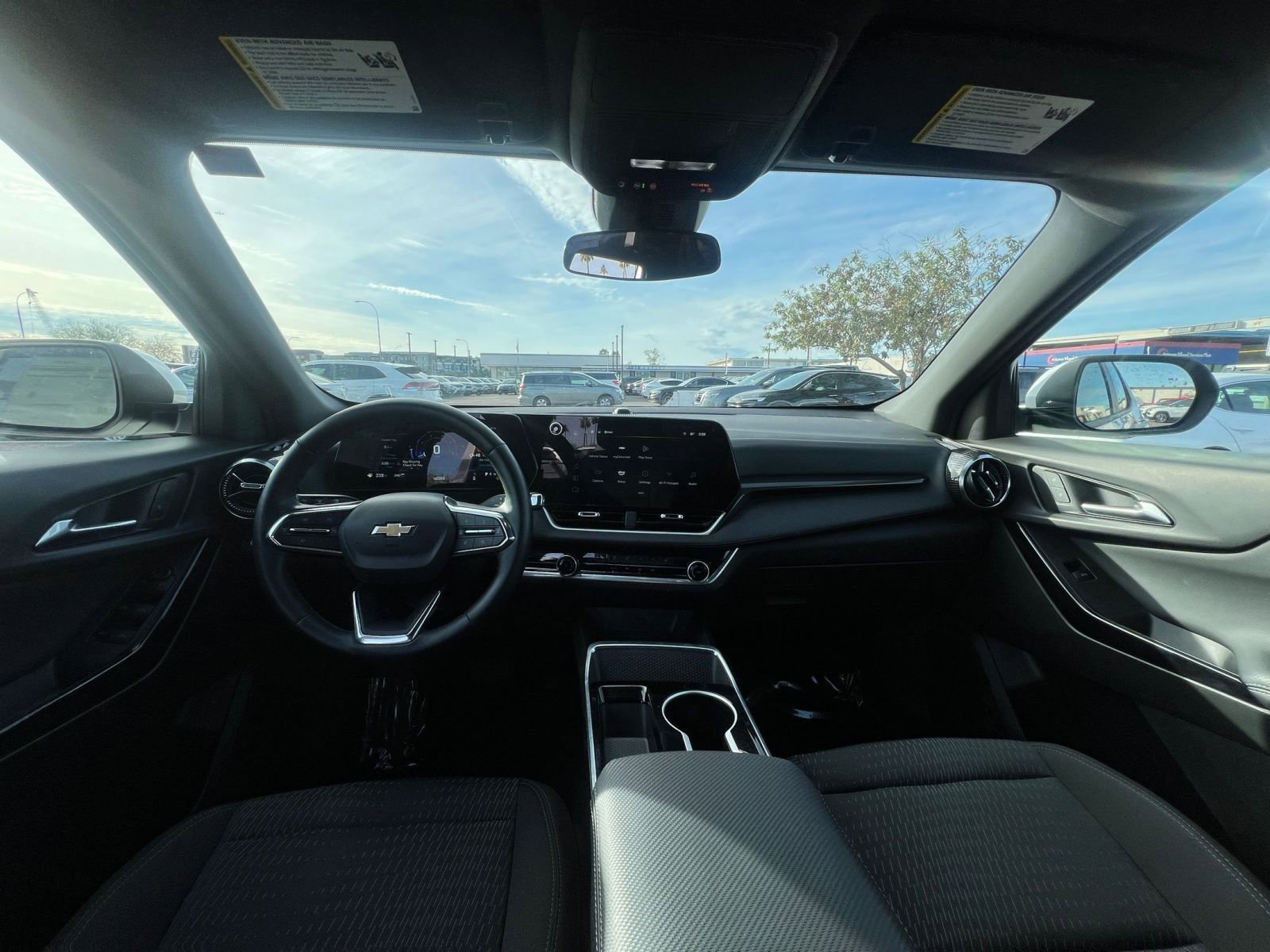 Thumbnail: 2025 Chevrolet Equinox - 33