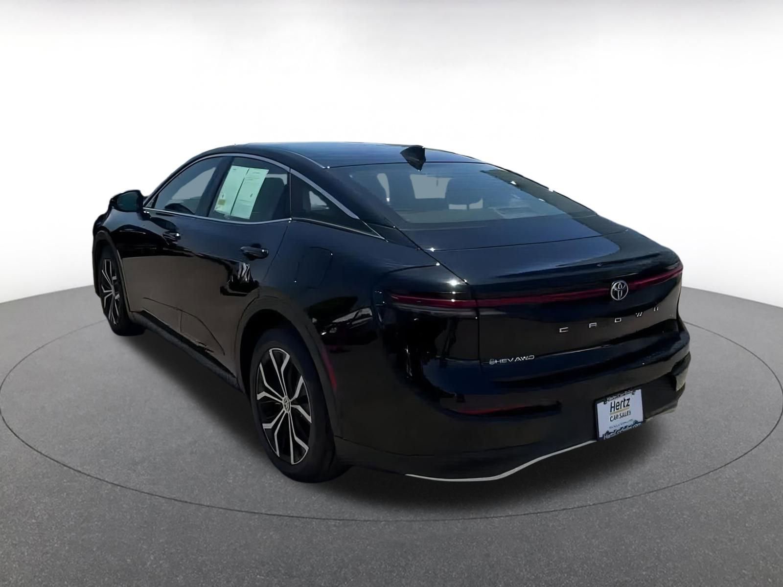 Thumbnail: 2024 Toyota Crown - 5