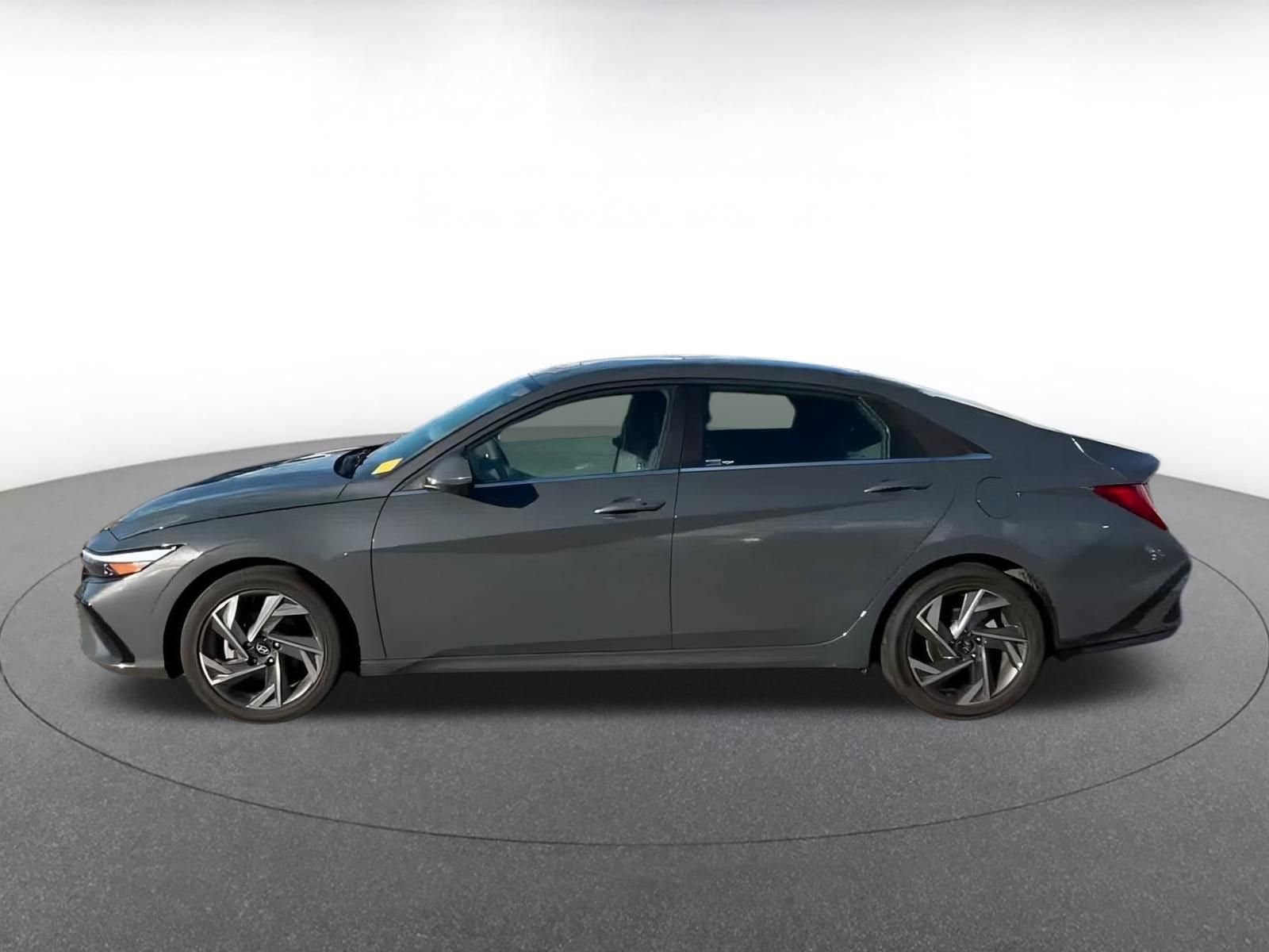 Thumbnail: 2025 Hyundai Elantra - 7