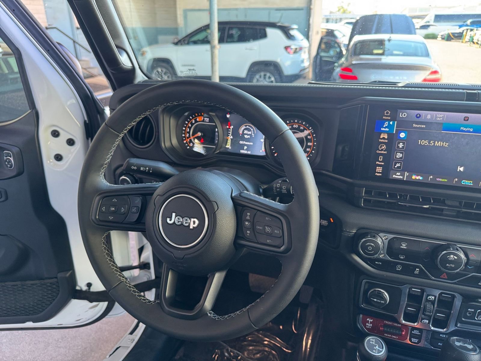 Thumbnail: 2025 Jeep Wrangler - 34