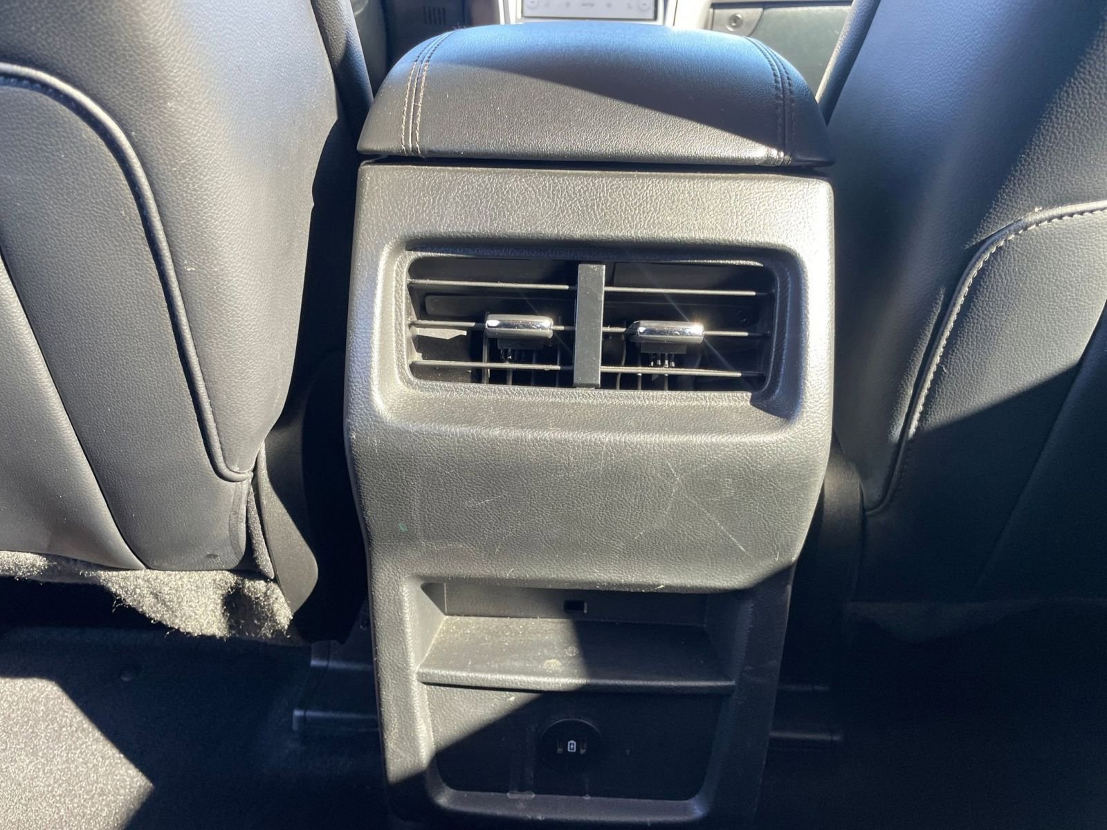 Thumbnail: 2023 Ford Edge - 24