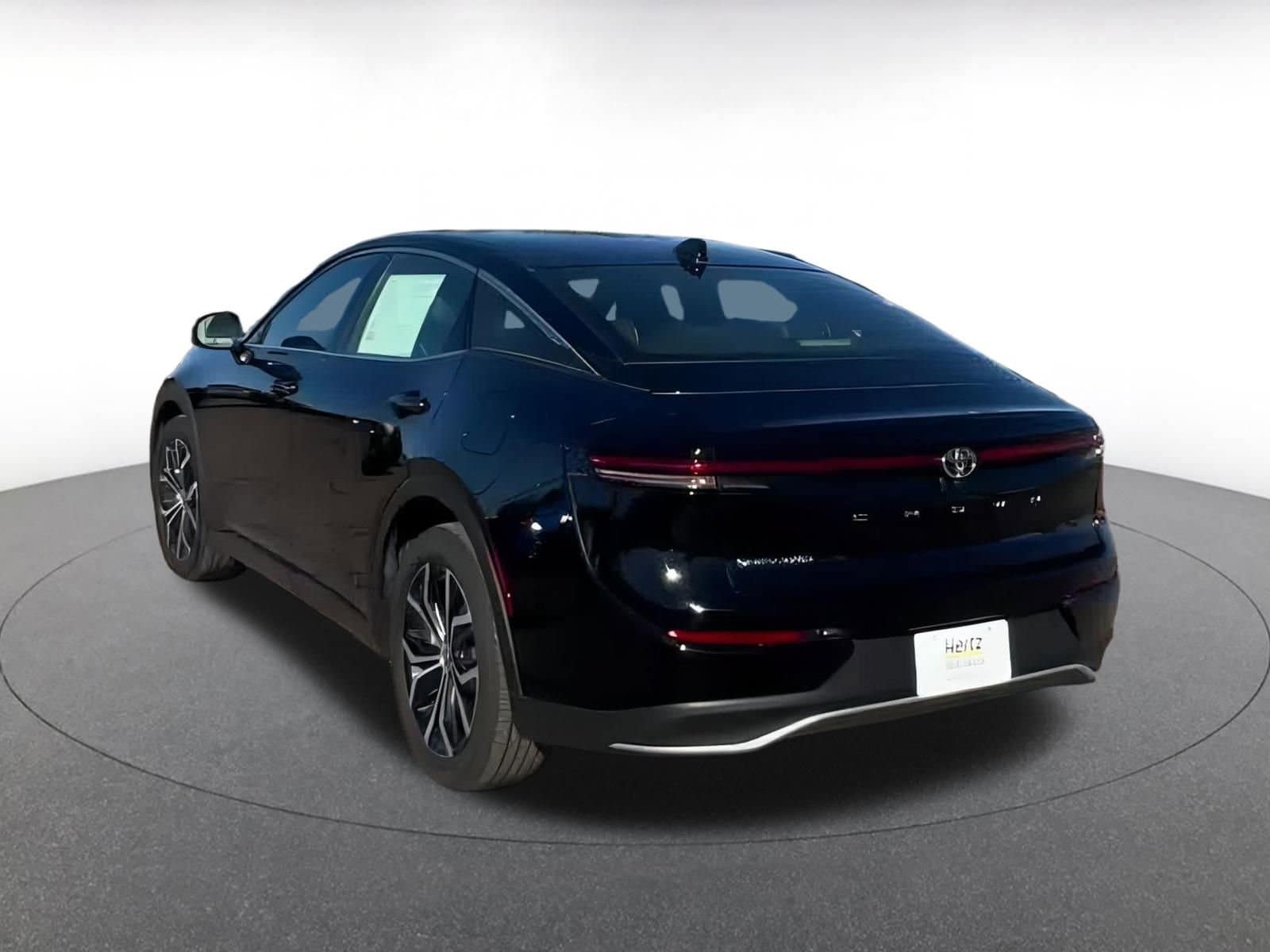 Thumbnail: 2025 Toyota Crown - 10