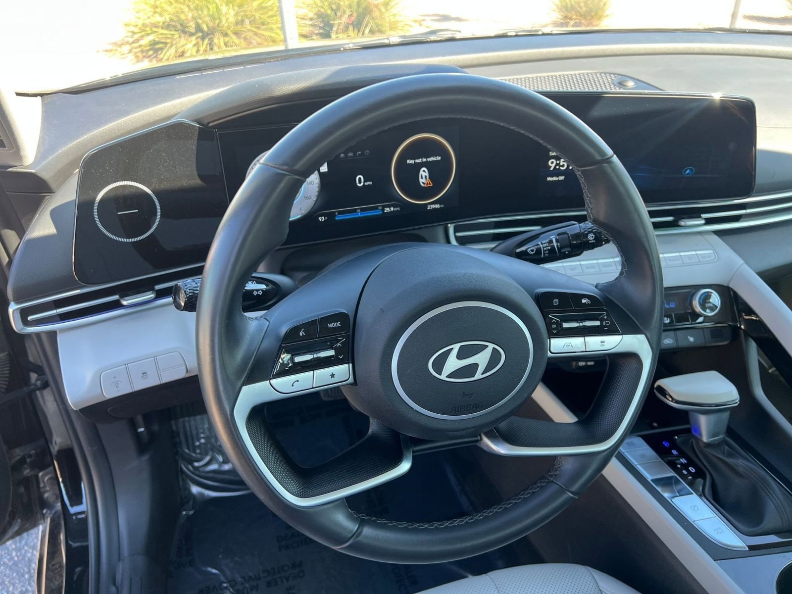 Thumbnail: 2025 Hyundai Elantra - 28