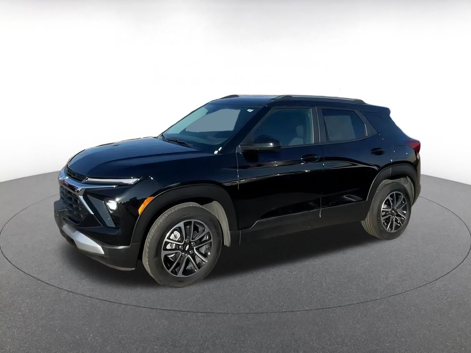Thumbnail: 2025 Chevrolet TrailBlazer - 8