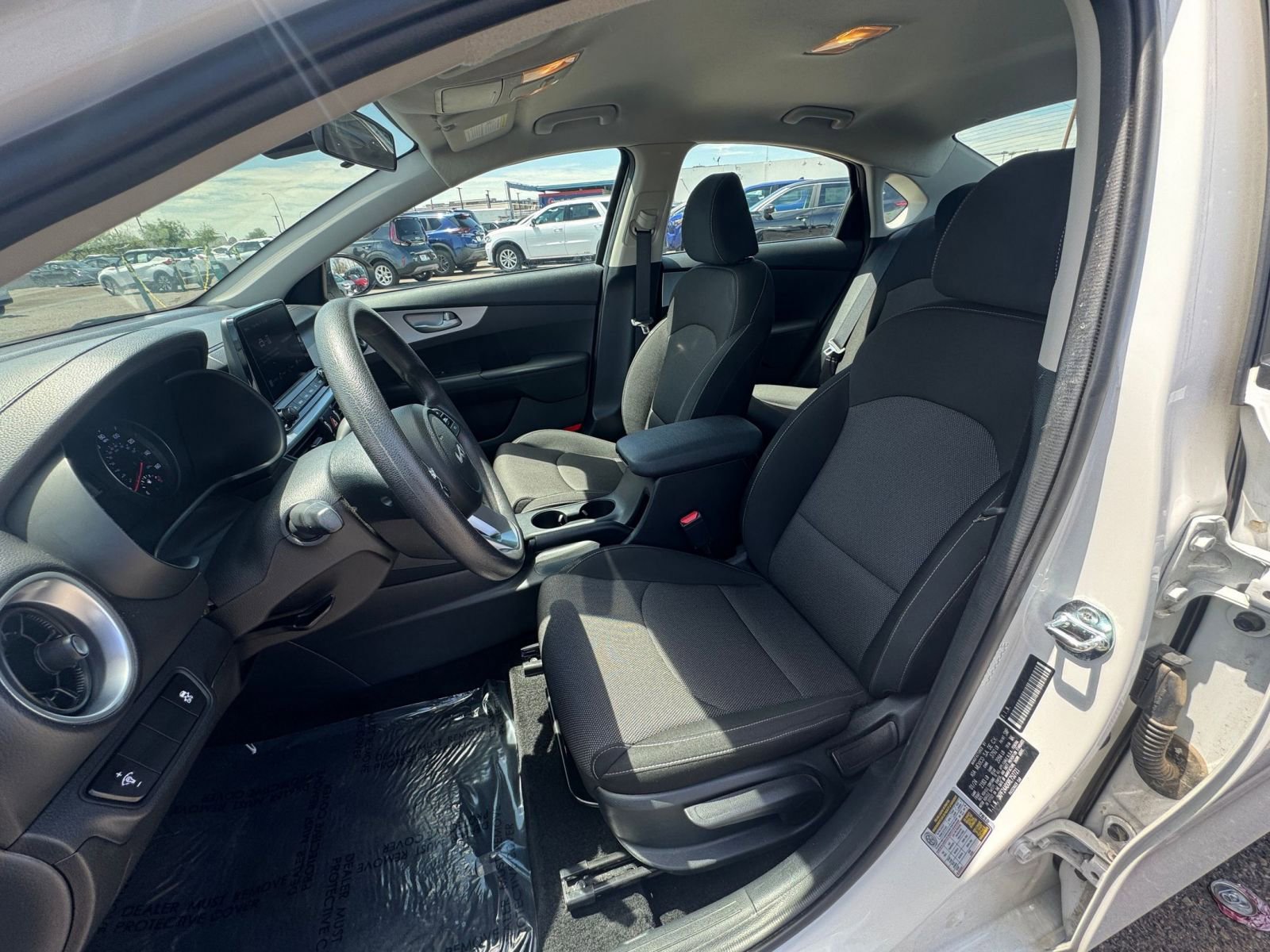 Thumbnail: 2024 Kia Forte - 34