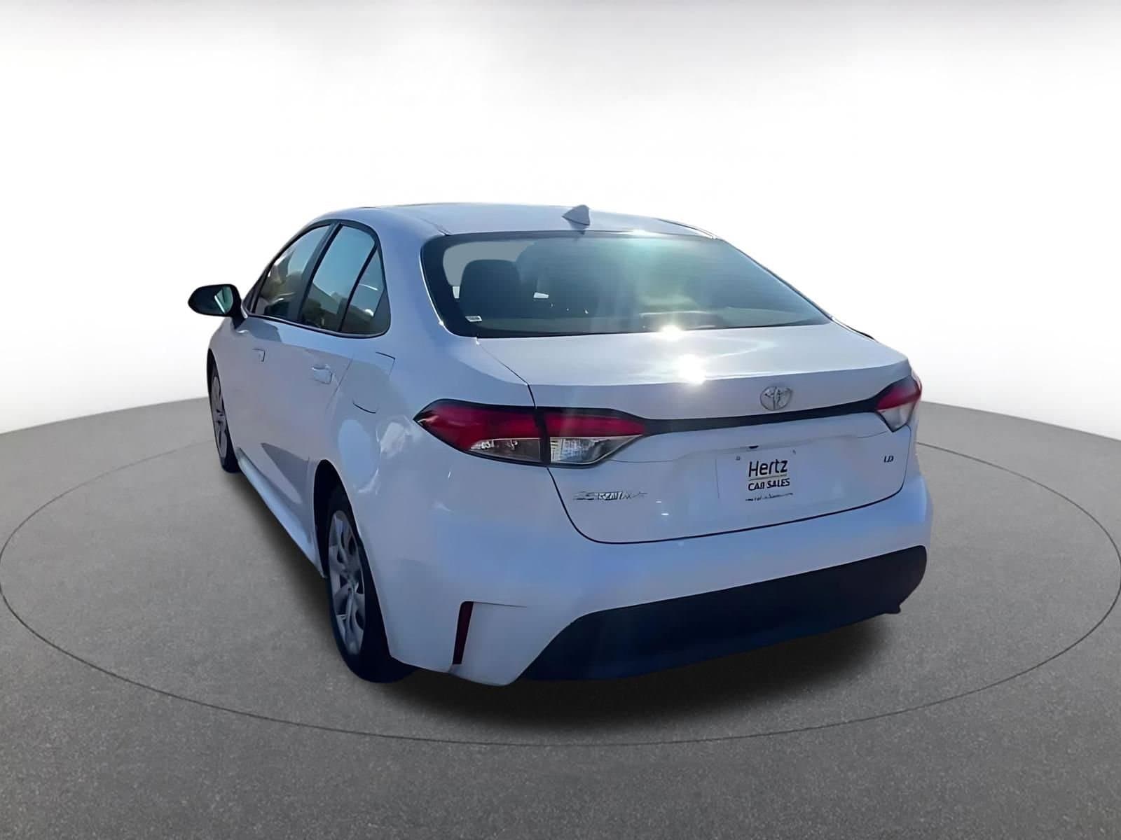 Thumbnail: 2025 Toyota Corolla - 11