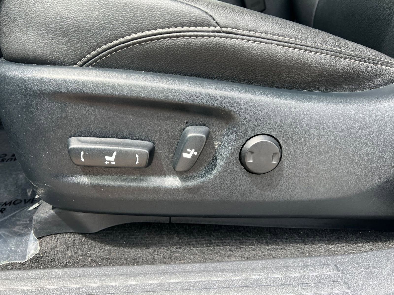 Thumbnail: 2024 Toyota 4Runner - 23