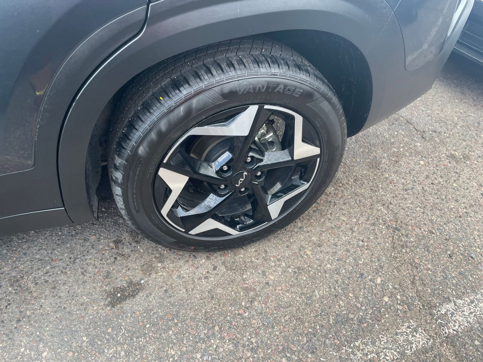 Thumbnail: 2025 Kia Seltos - 31