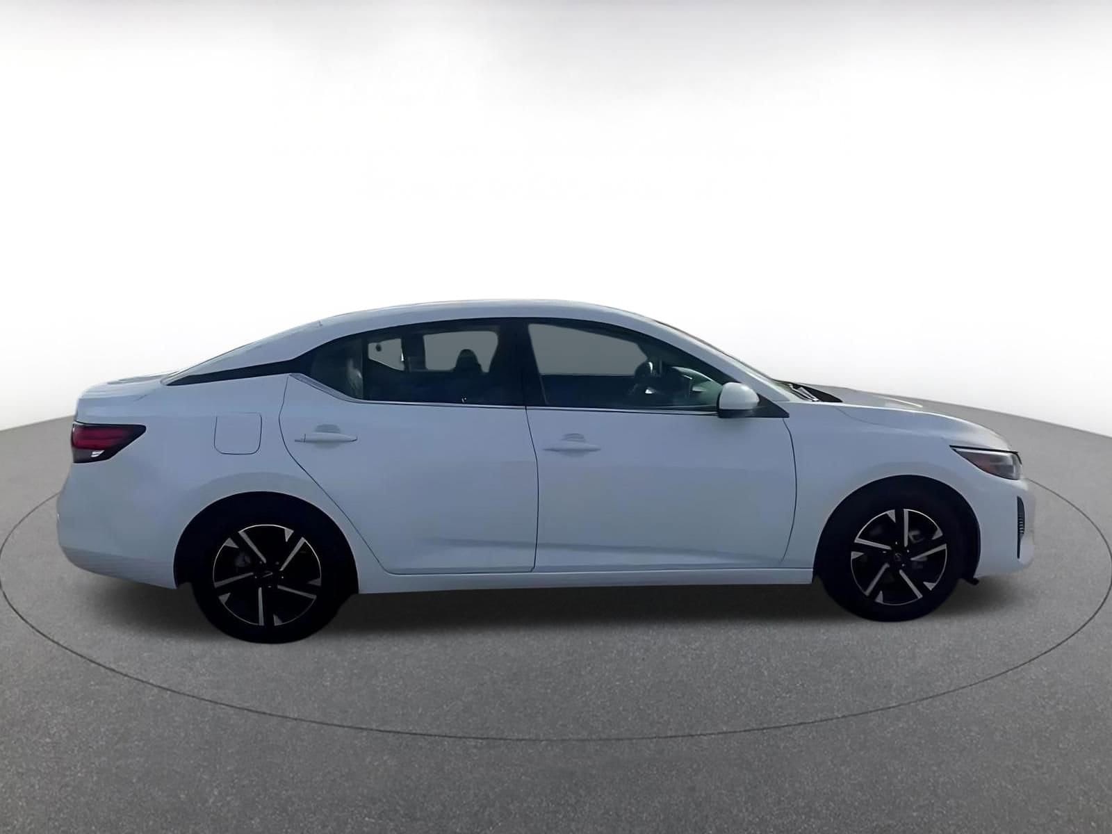 Thumbnail: 2025 Nissan Sentra - 16