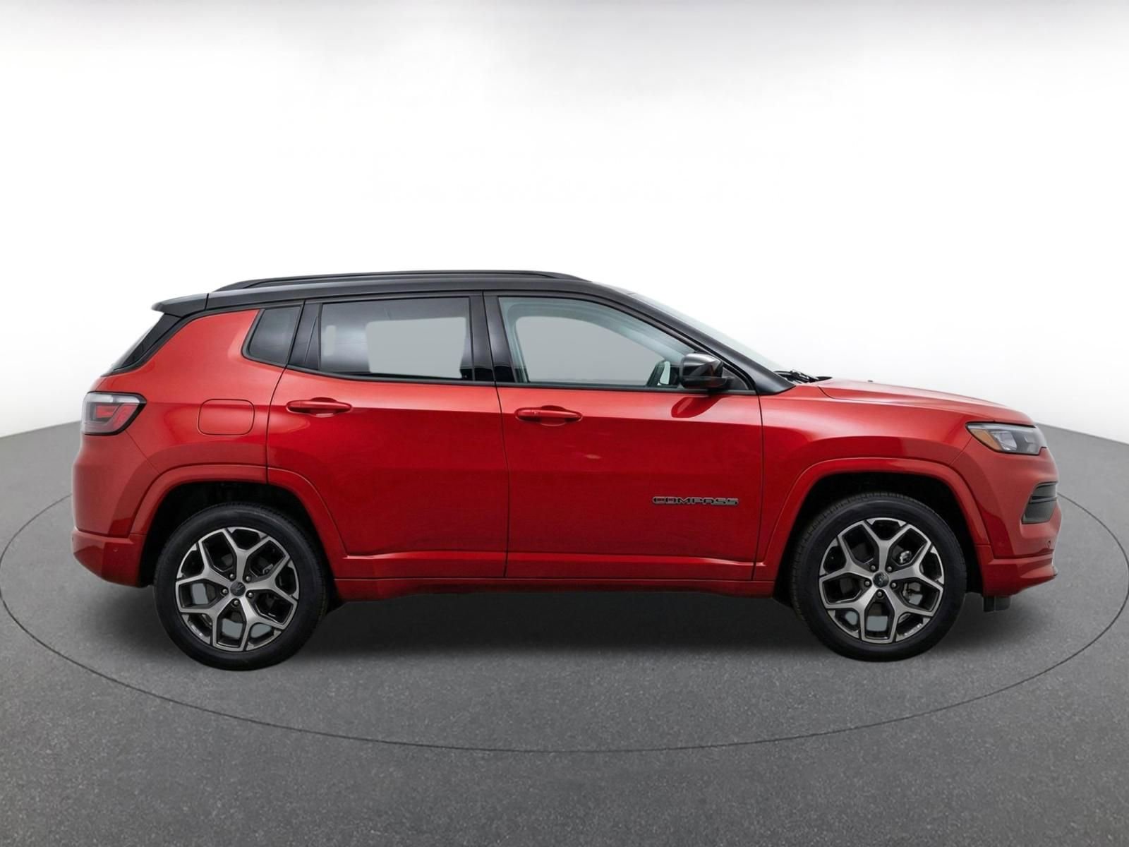 Thumbnail: 2025 Jeep Compass - 14