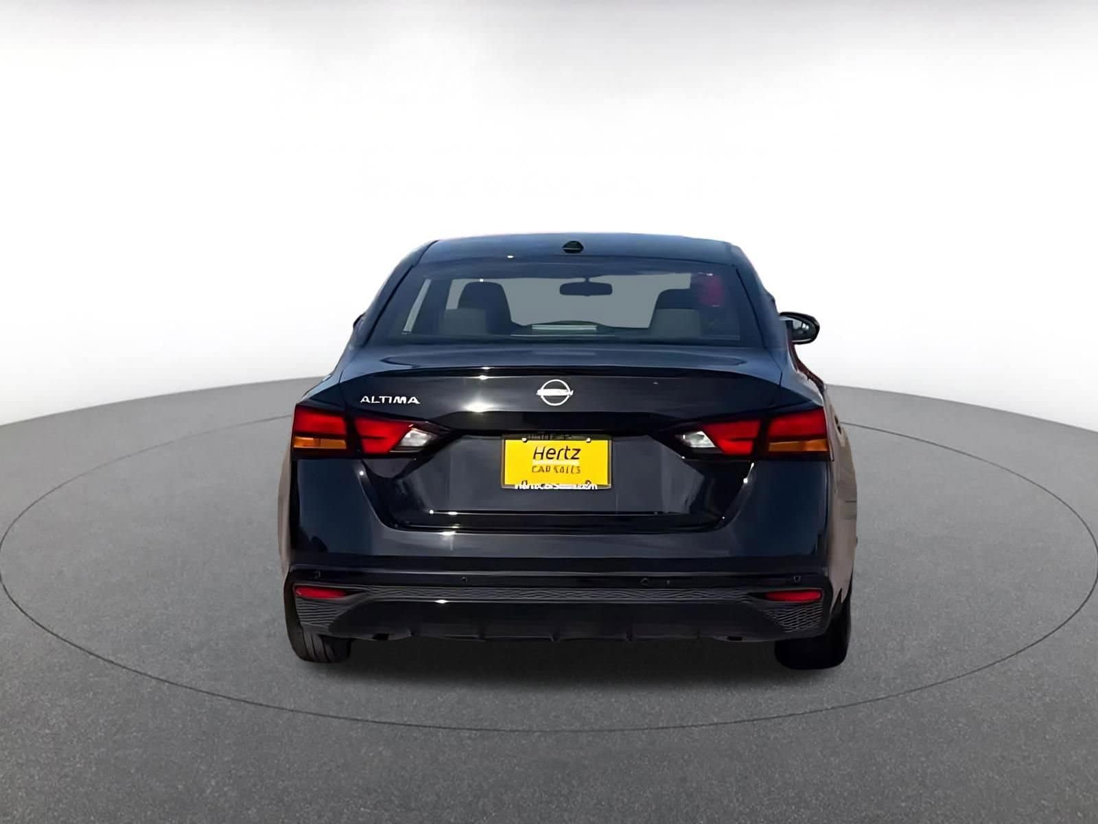 Thumbnail: 2025 Nissan Altima - 12