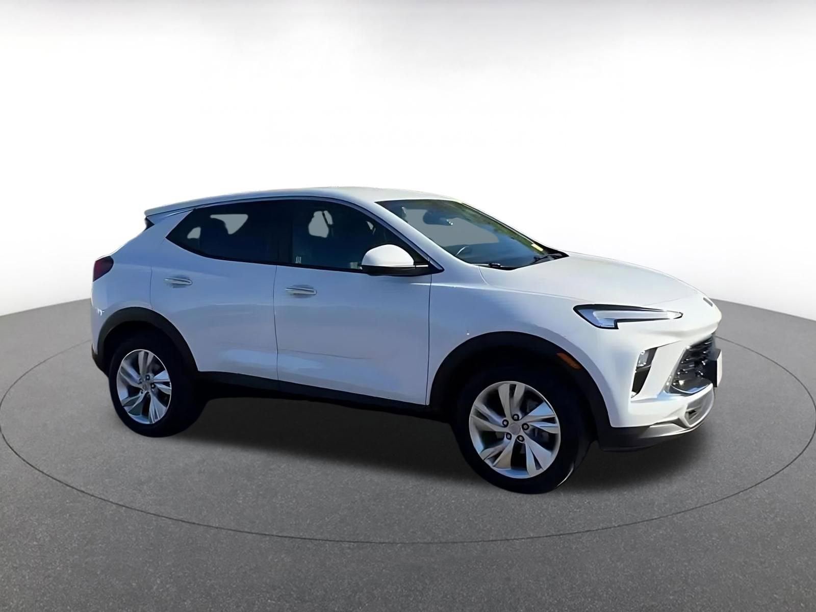 Thumbnail: 2025 Buick Encore GX - 2