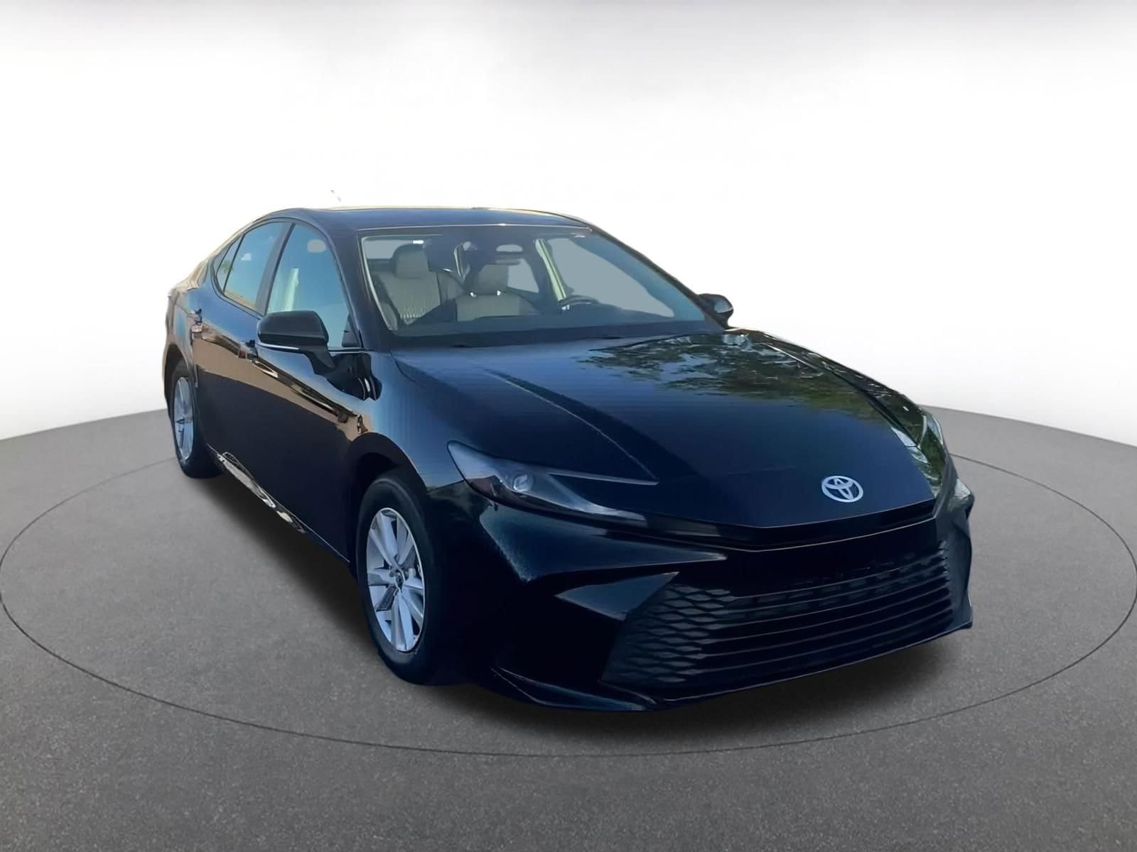Thumbnail: 2025 Toyota Camry - 3