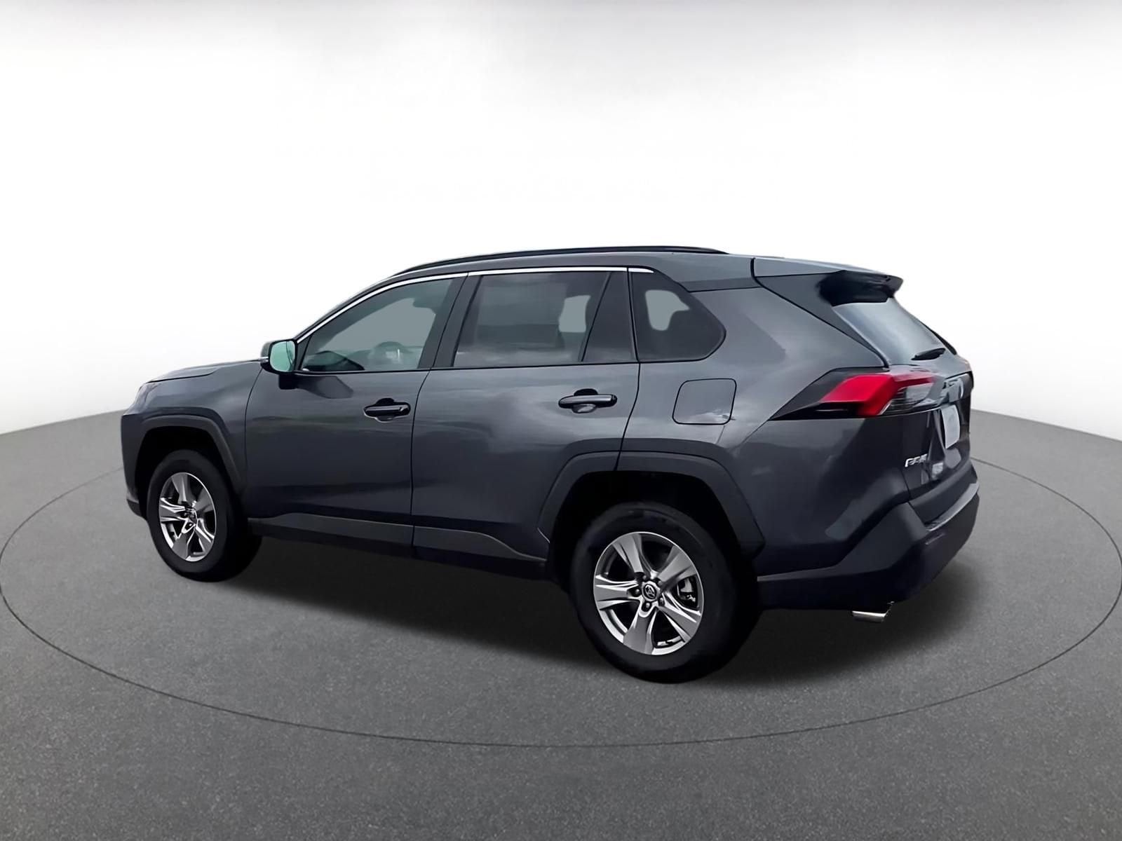 Thumbnail: 2025 Toyota RAV4 - 10