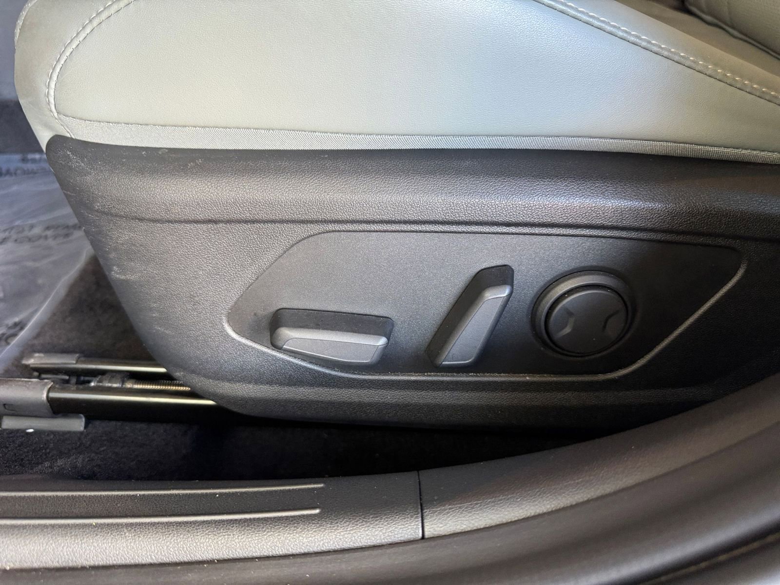 Thumbnail: 2025 Hyundai Elantra - 23