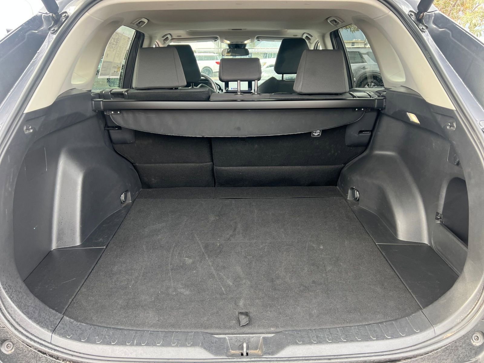 Thumbnail: 2025 Toyota RAV4 - 33