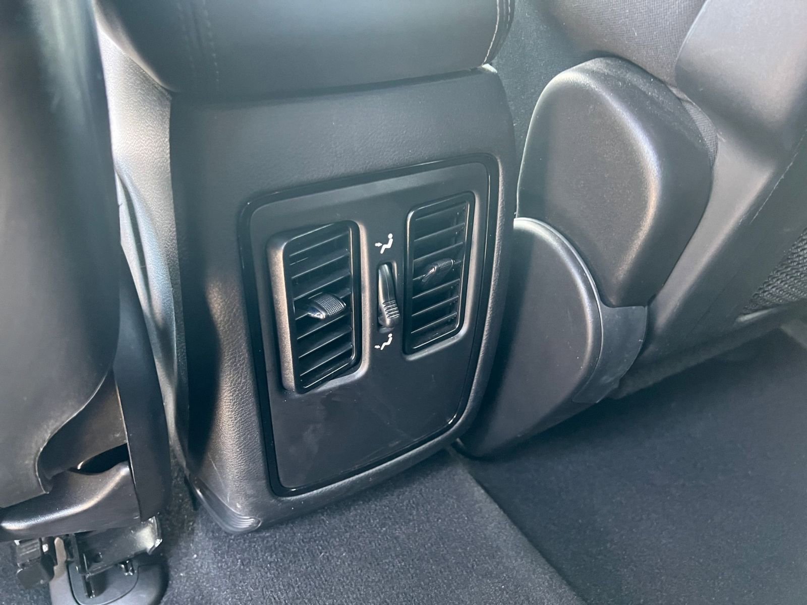 Thumbnail: 2024 Dodge Durango - 24