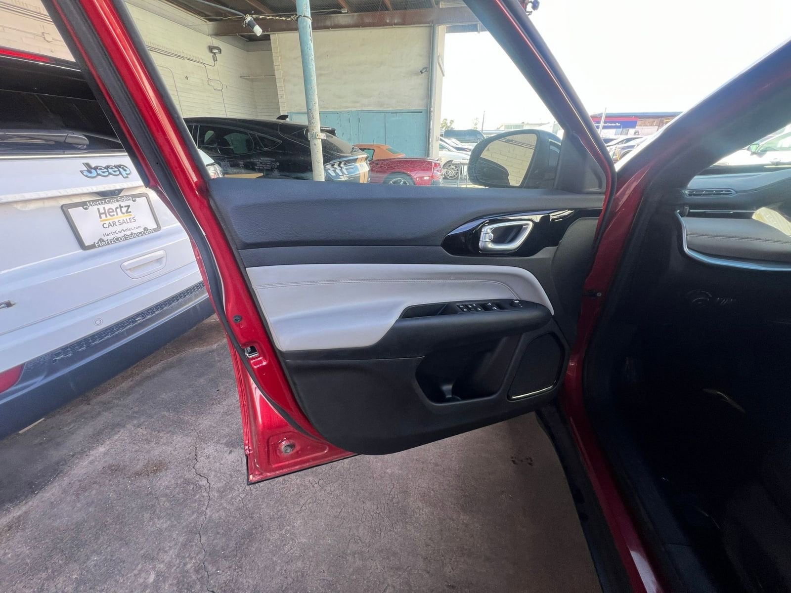 Thumbnail: 2025 Jeep Compass - 18