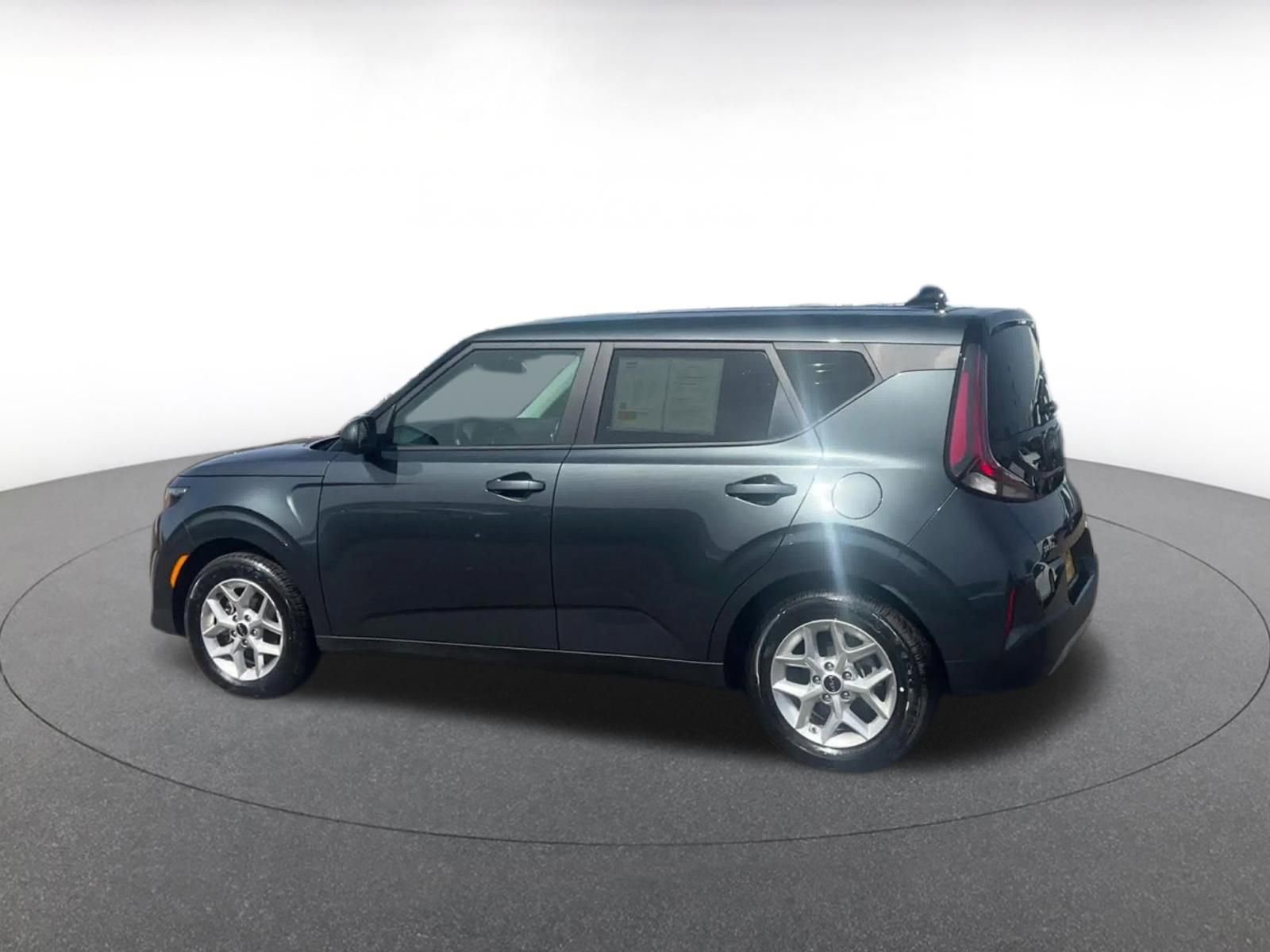 Thumbnail: 2025 Kia Soul - 10