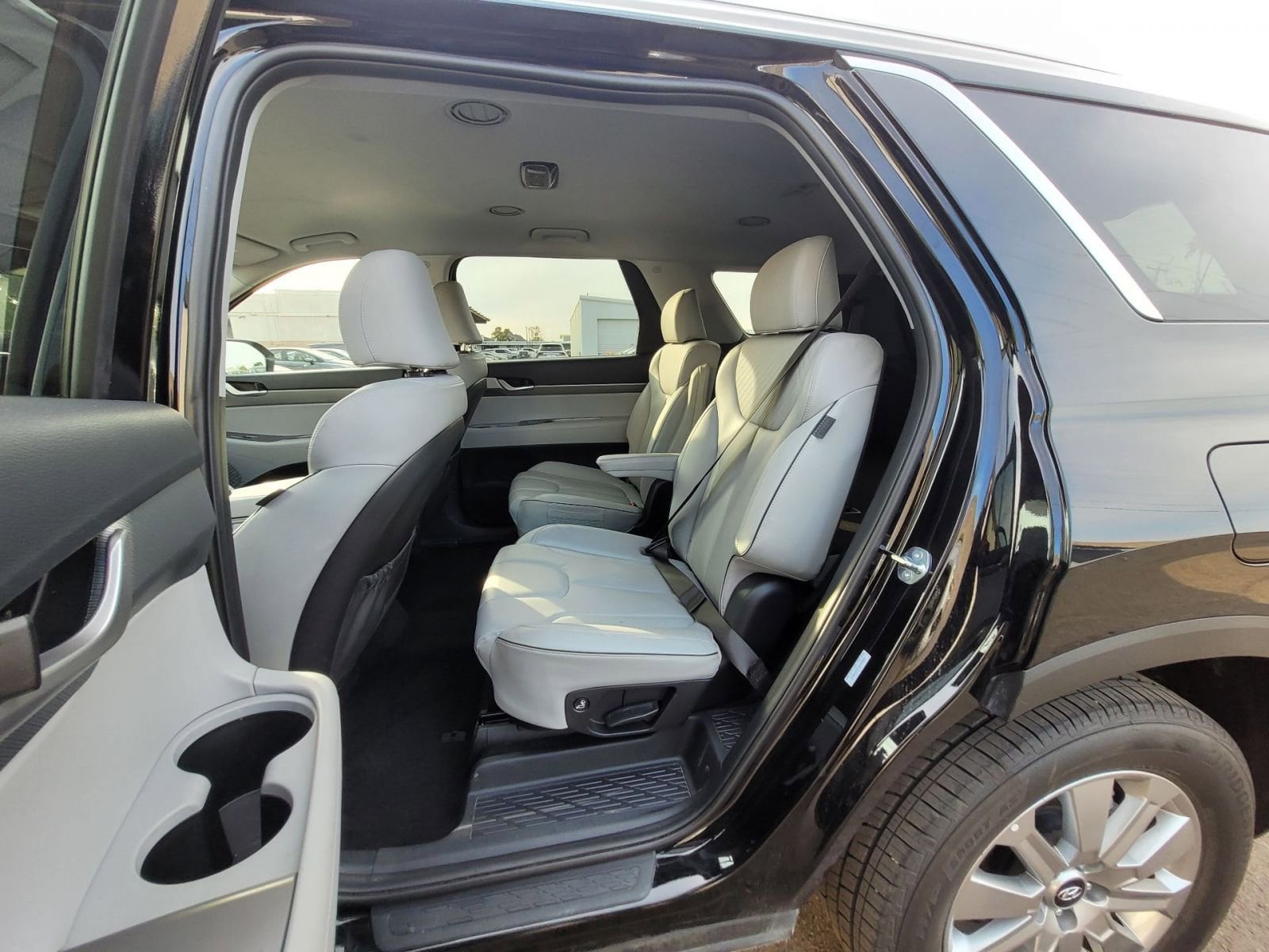 Thumbnail: 2025 Hyundai Palisade - 10