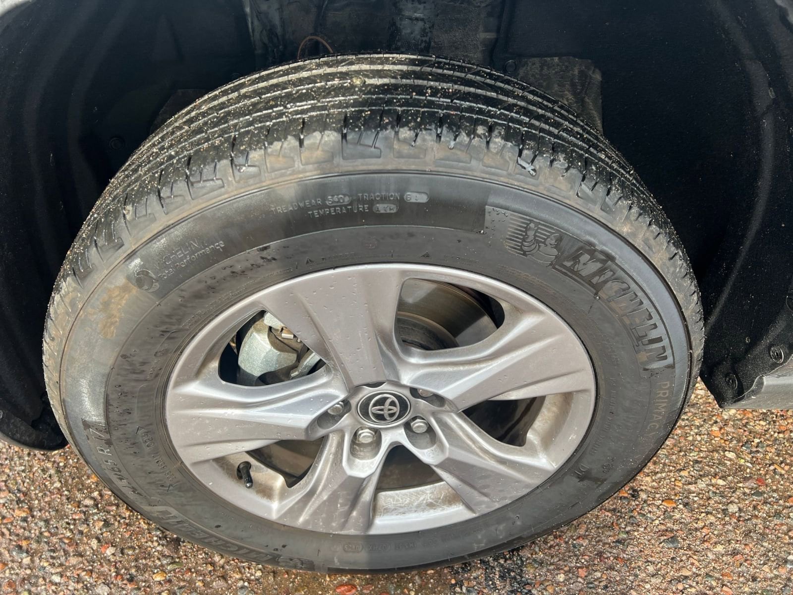 Thumbnail: 2025 Toyota RAV4 - 32