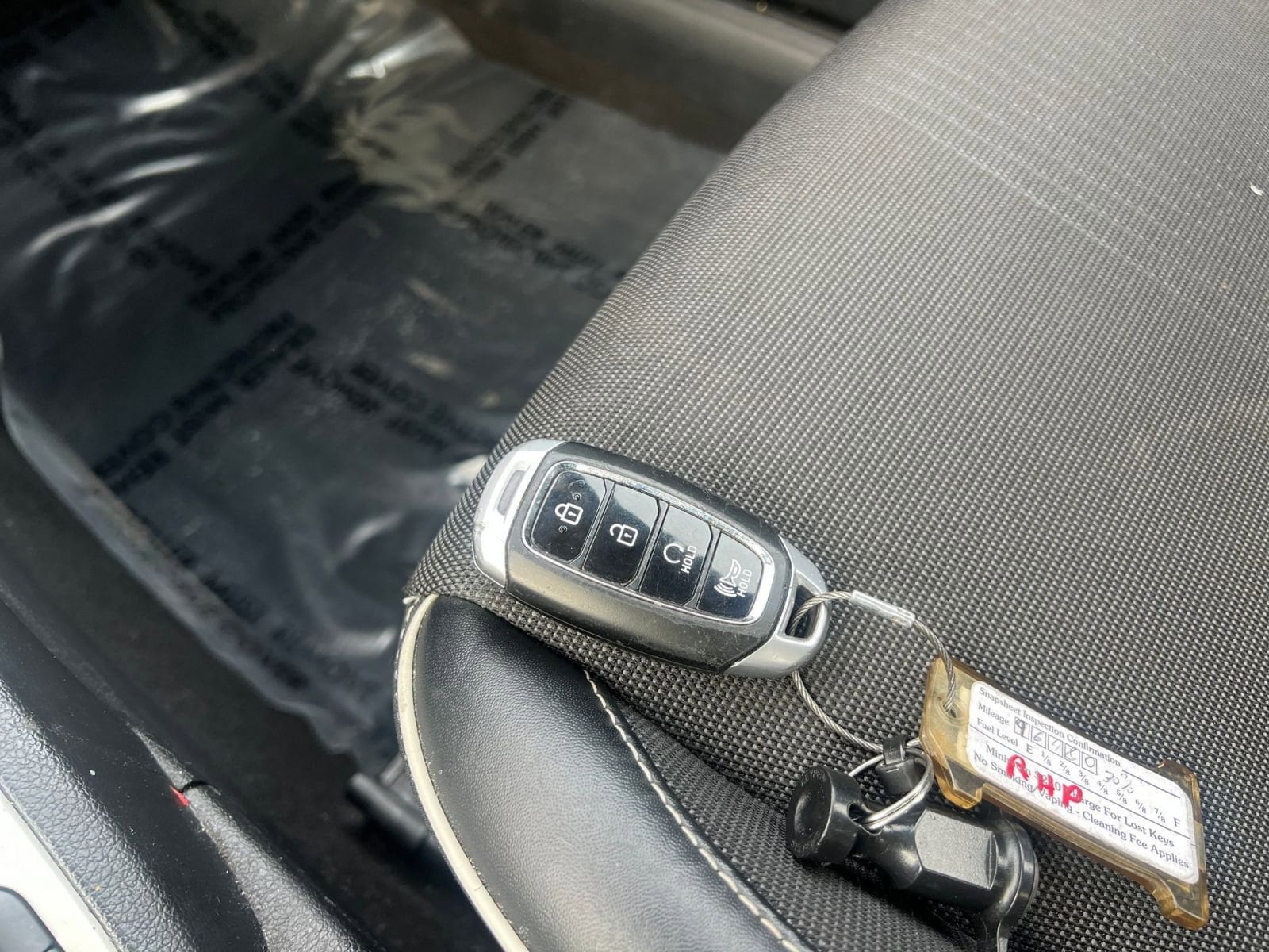 Thumbnail: 2023 Hyundai Venue - 22