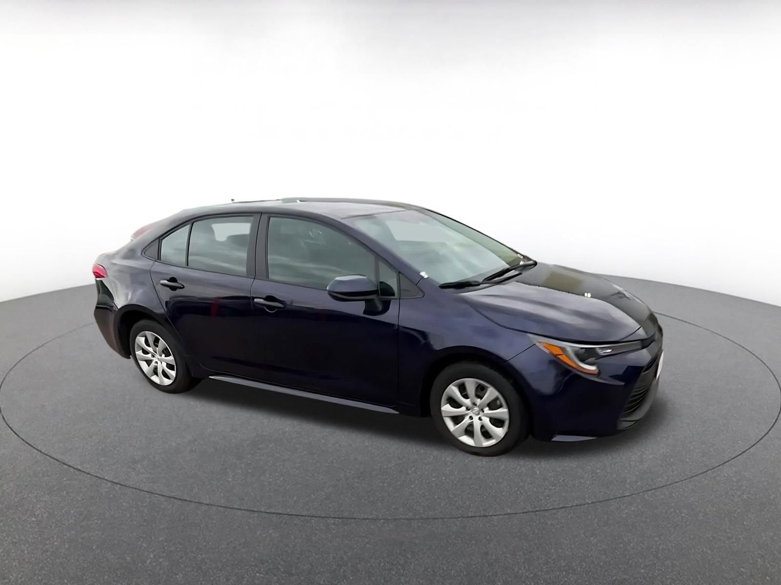 Thumbnail: 2025 Toyota Corolla - 2