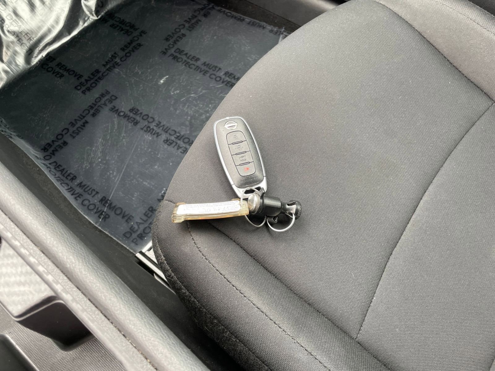 Thumbnail: 2025 Nissan Sentra - 21