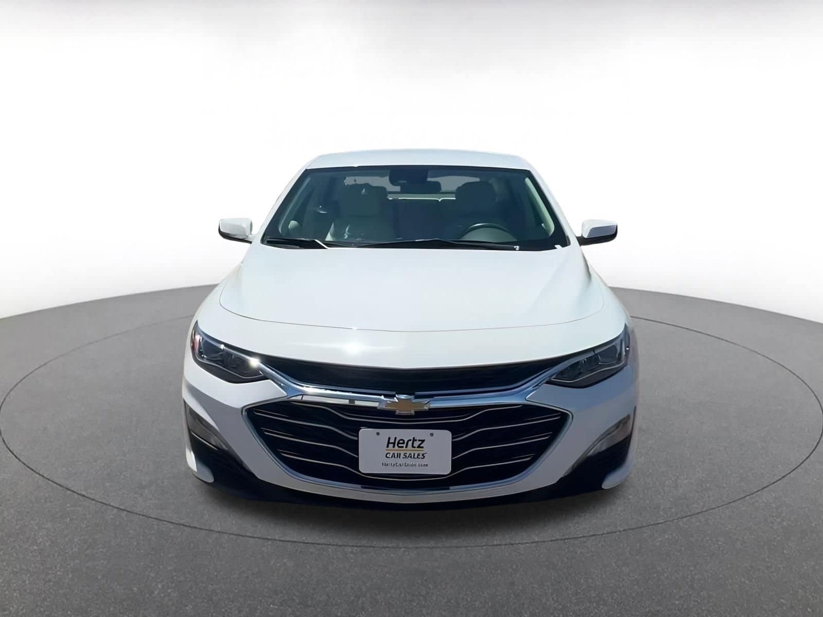 Thumbnail: 2024 Chevrolet Malibu - 4