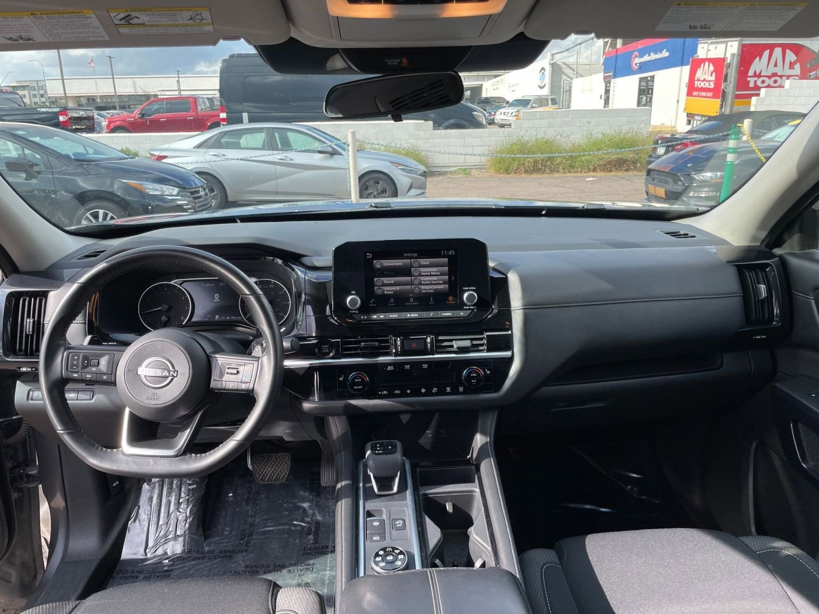 Thumbnail: 2025 Nissan Pathfinder - 35