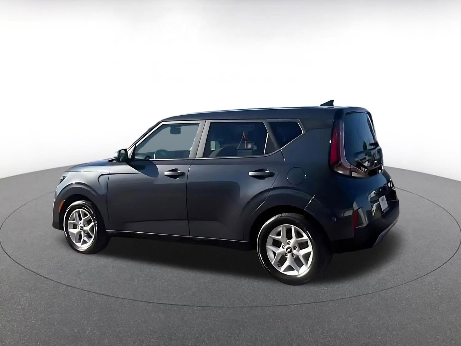 Thumbnail: 2025 Kia Soul - 8