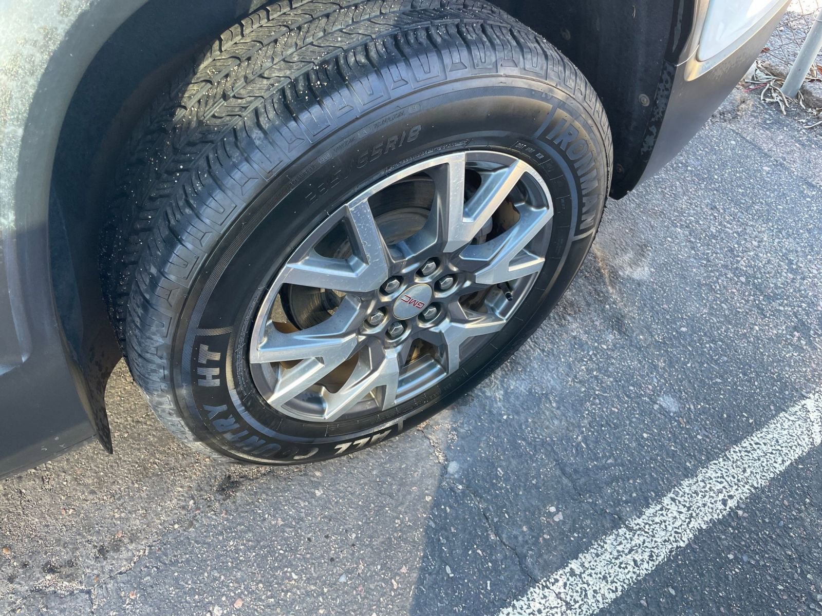 Thumbnail: 2023 GMC Acadia - 33