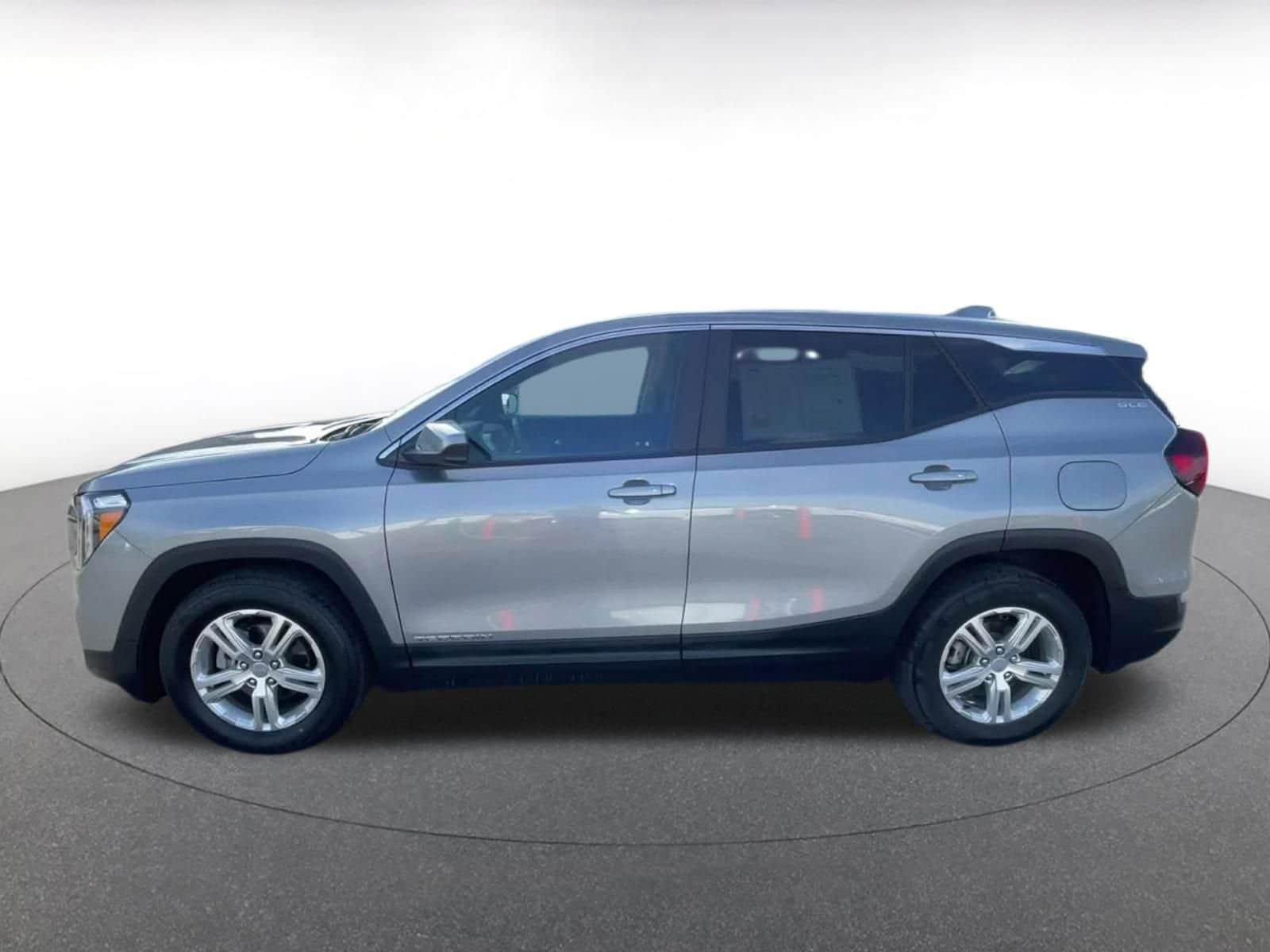 Thumbnail: 2024 GMC Terrain - 9