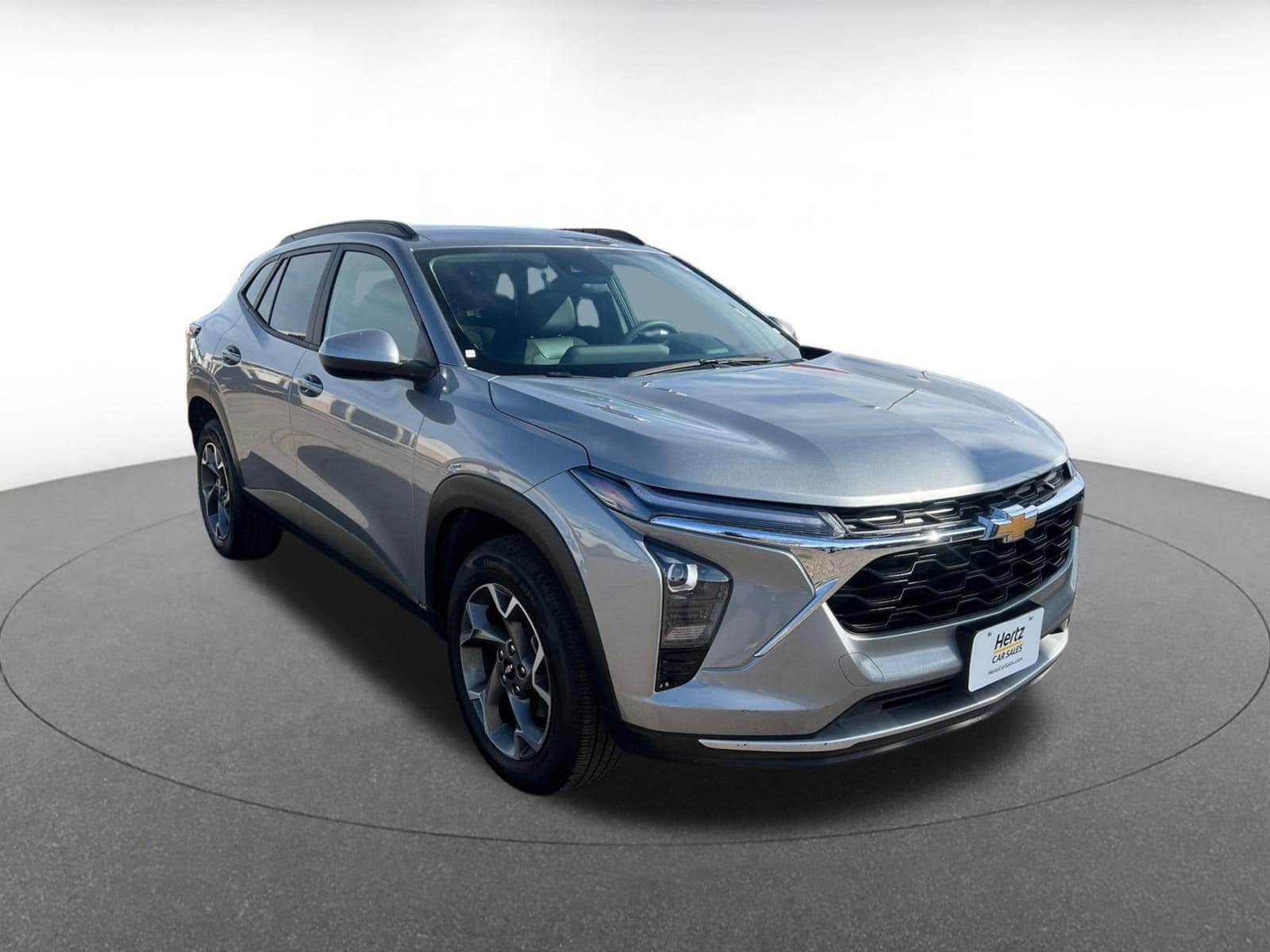 Thumbnail: 2025 Chevrolet Trax - 1