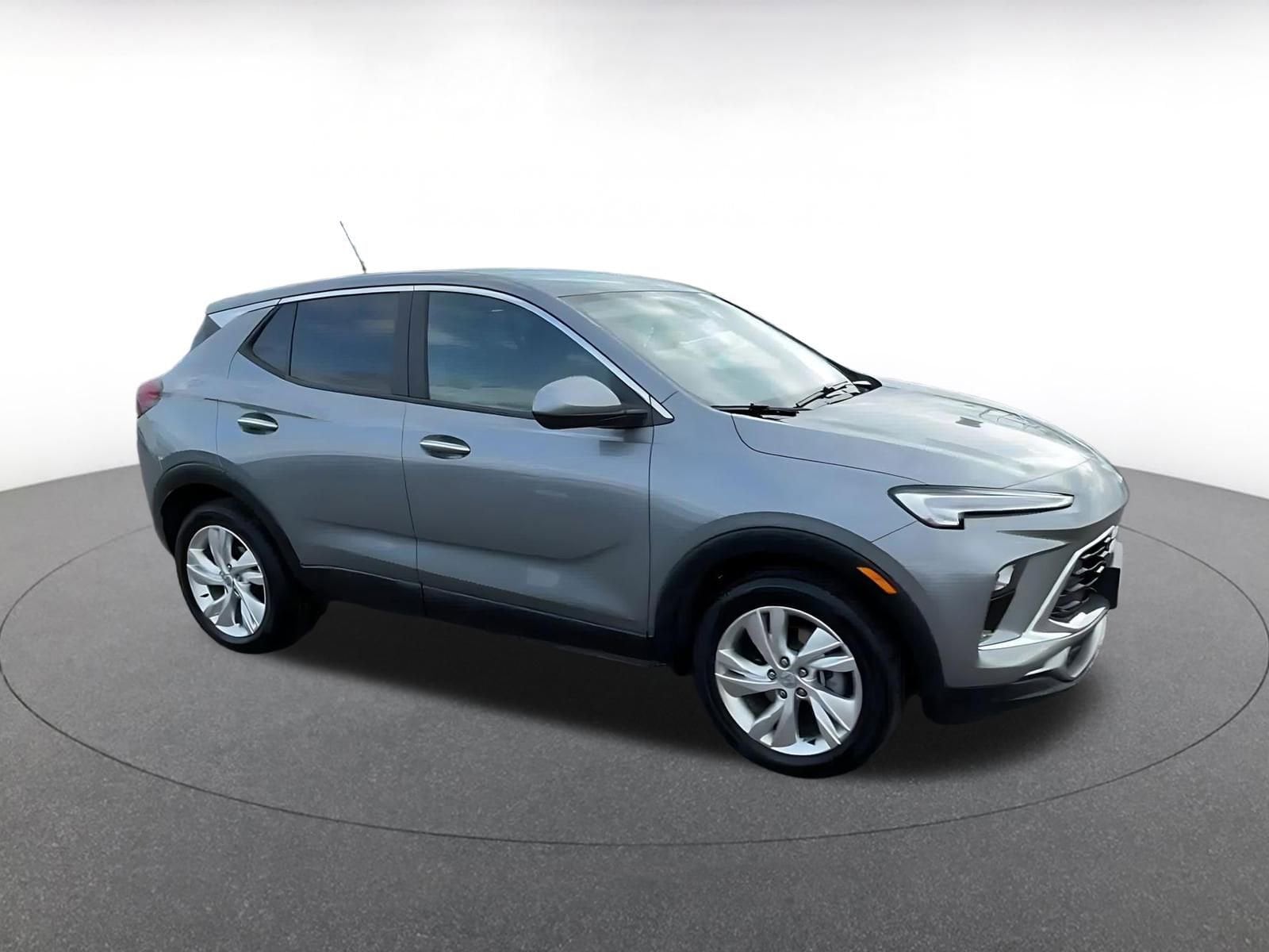 Thumbnail: 2025 Buick Encore GX - 2