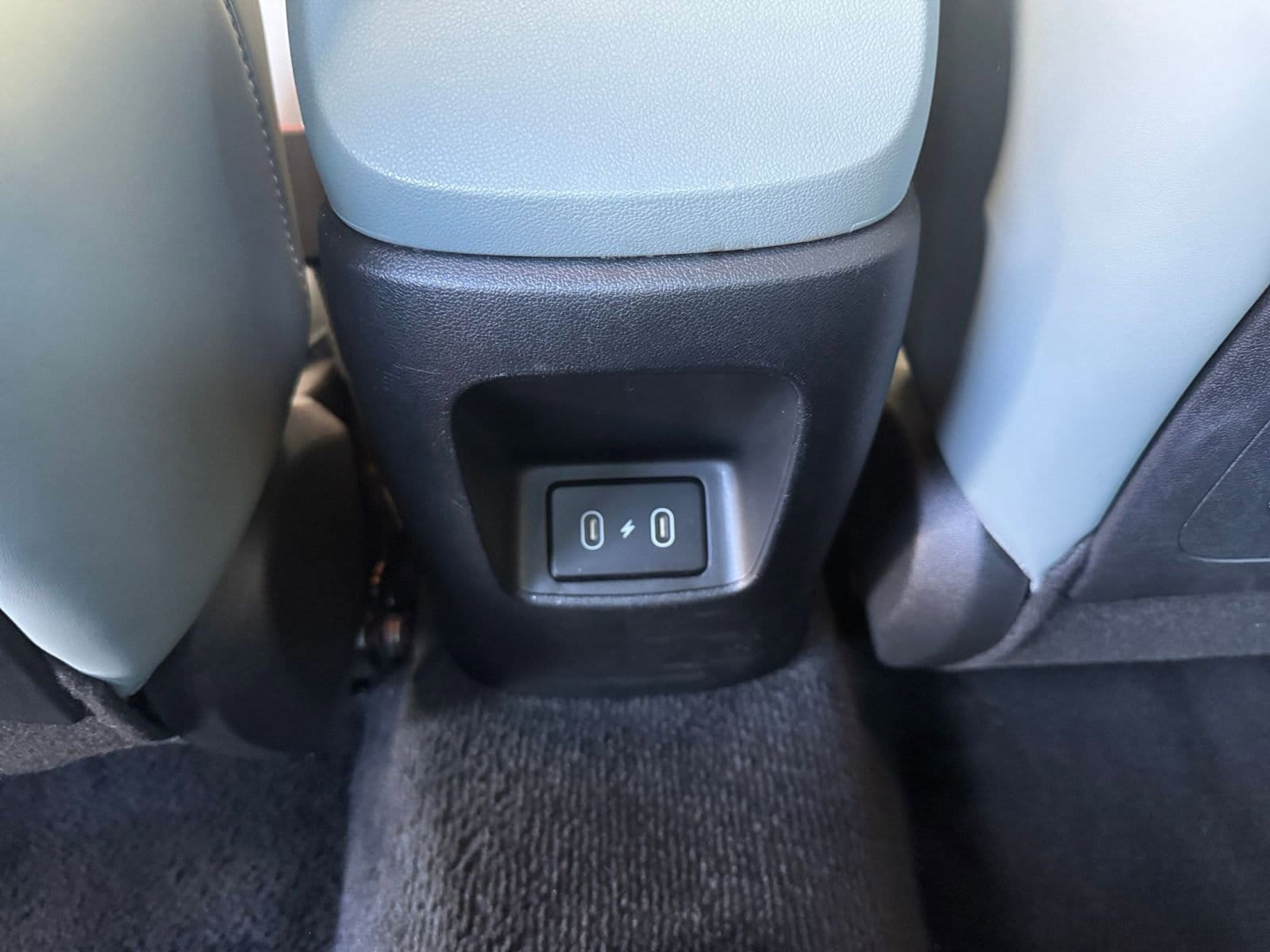 Thumbnail: 2025 Hyundai Elantra - 24