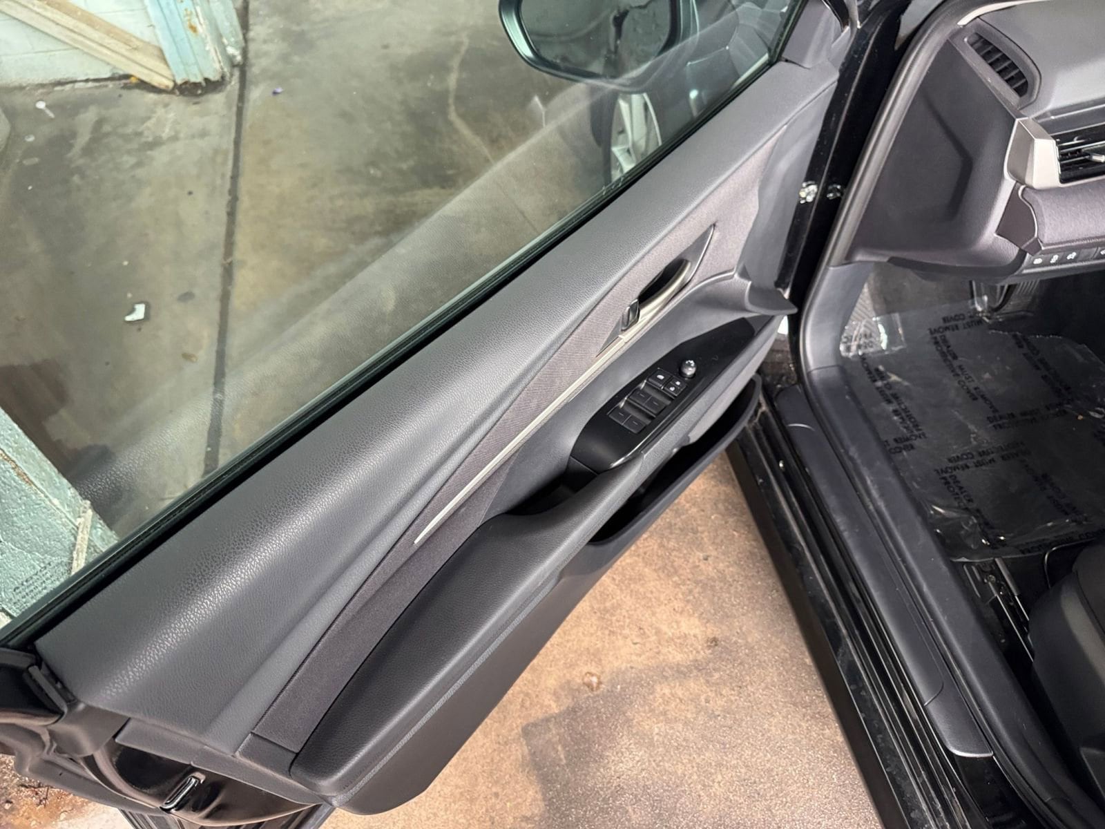 Thumbnail: 2025 Toyota Camry - 20