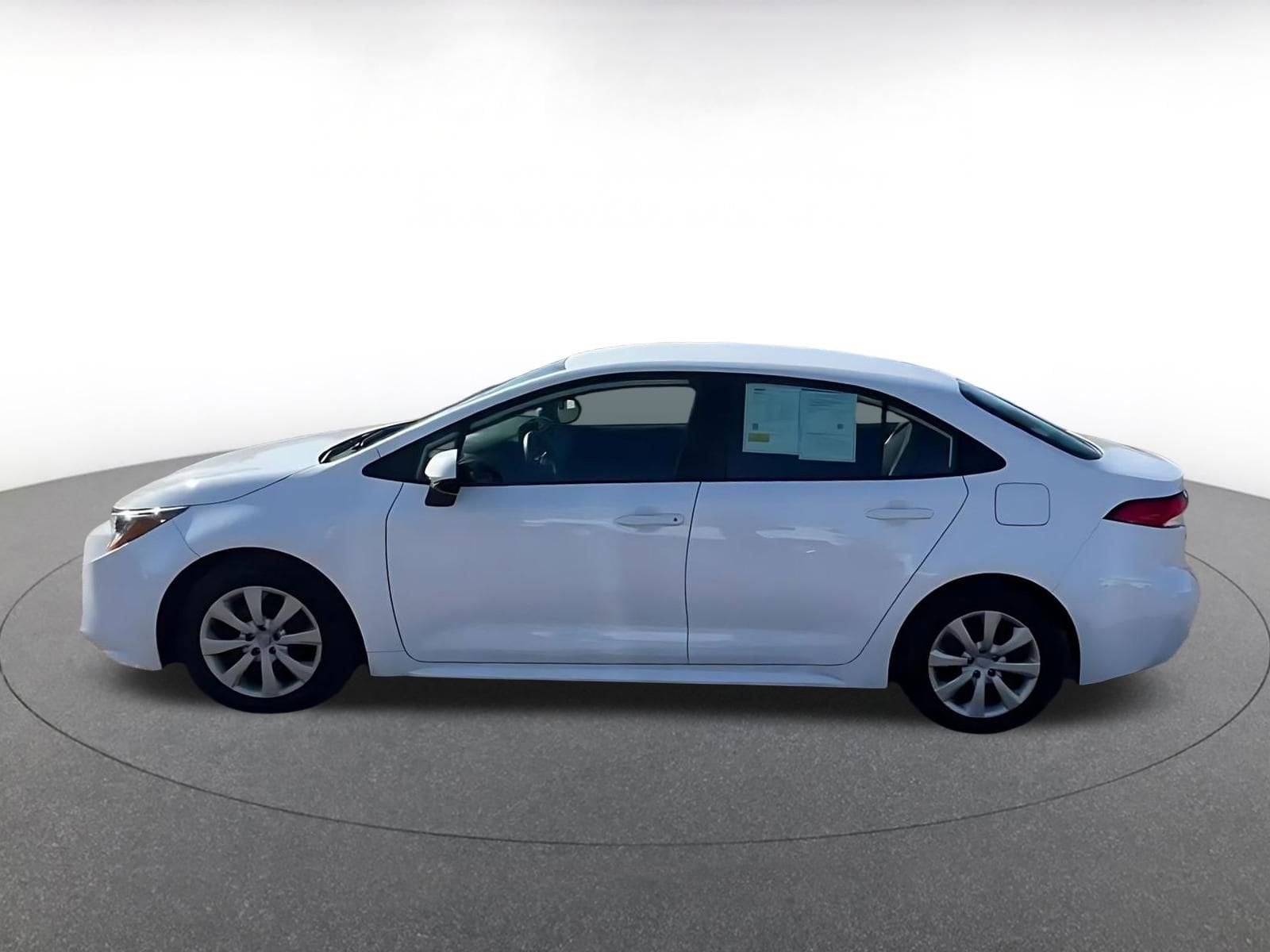 Thumbnail: 2025 Toyota Corolla - 9