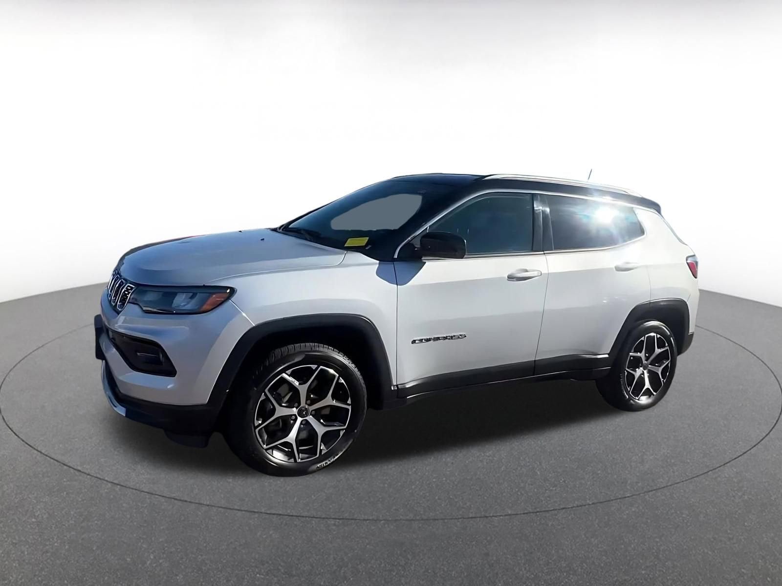 Thumbnail: 2025 Jeep Compass - 8