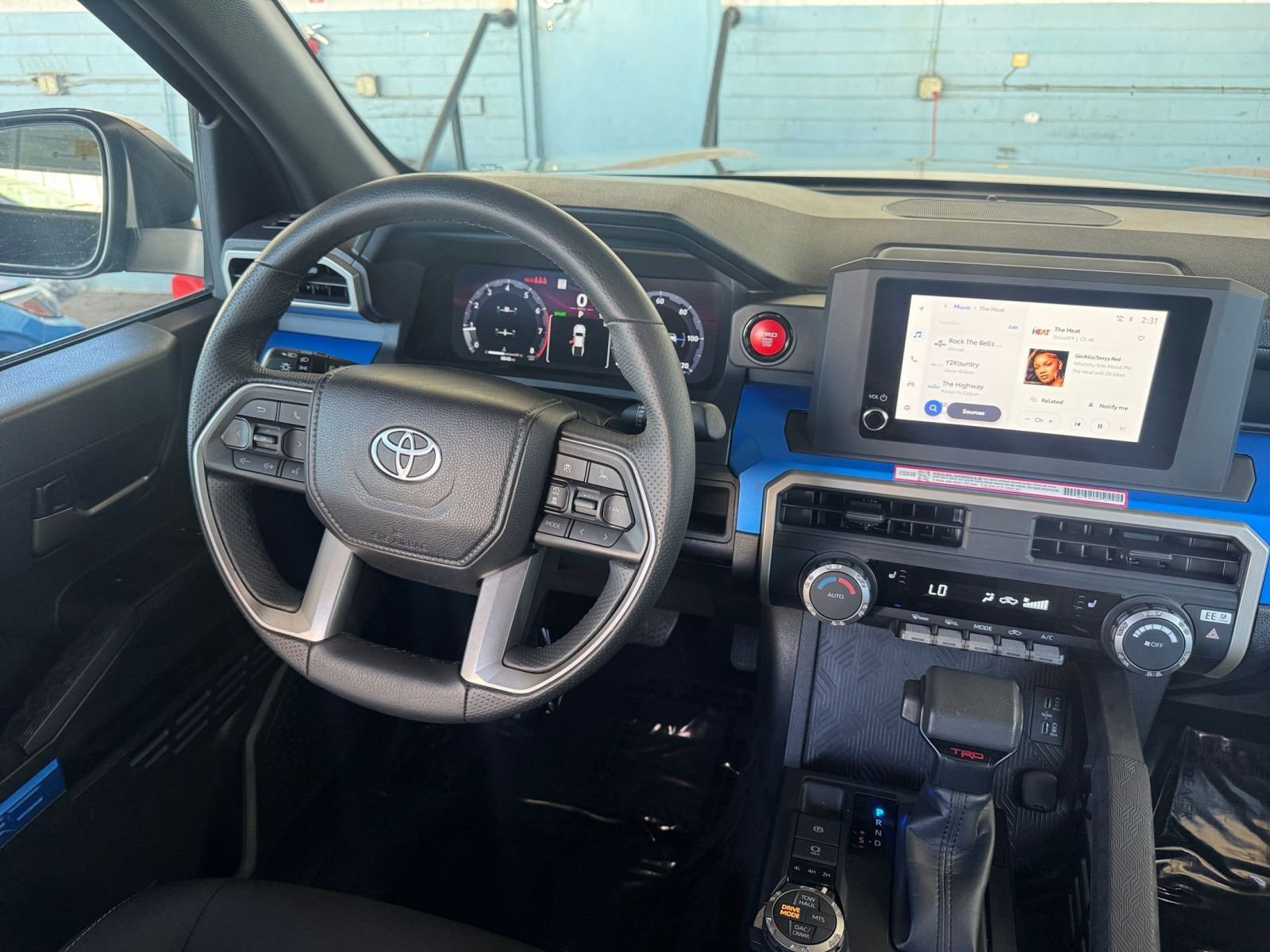 Thumbnail: 2025 Toyota Tacoma - 32