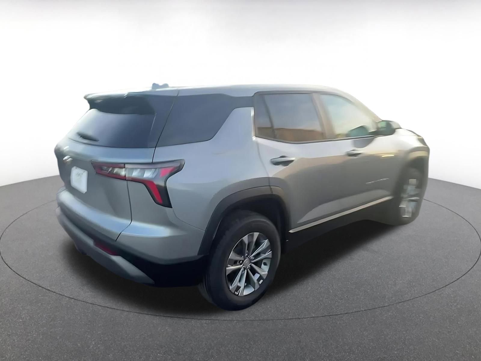 Thumbnail: 2025 Chevrolet Equinox - 15