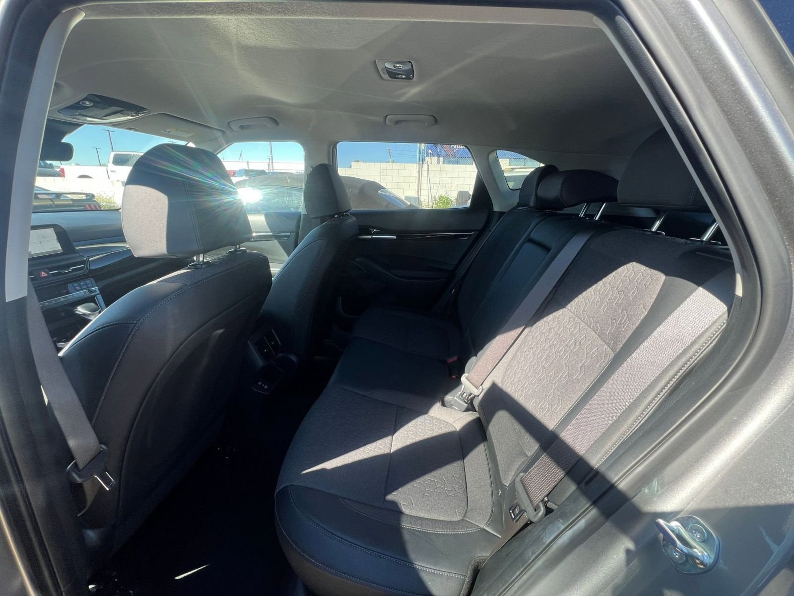 Thumbnail: 2025 Kia Seltos - 25