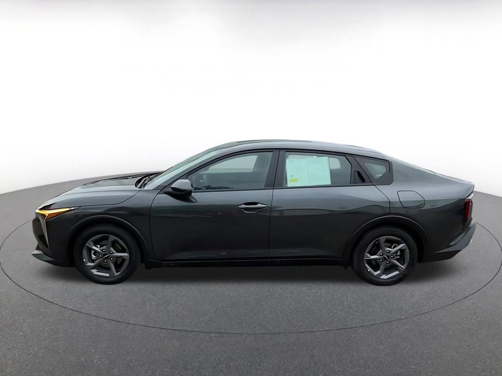 Thumbnail: 2025 Kia K4 - 9