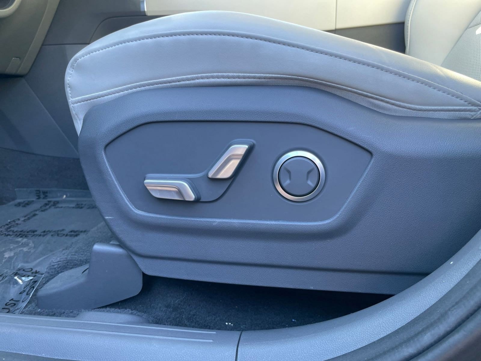 Thumbnail: 2025 Hyundai Santa Fe - 23